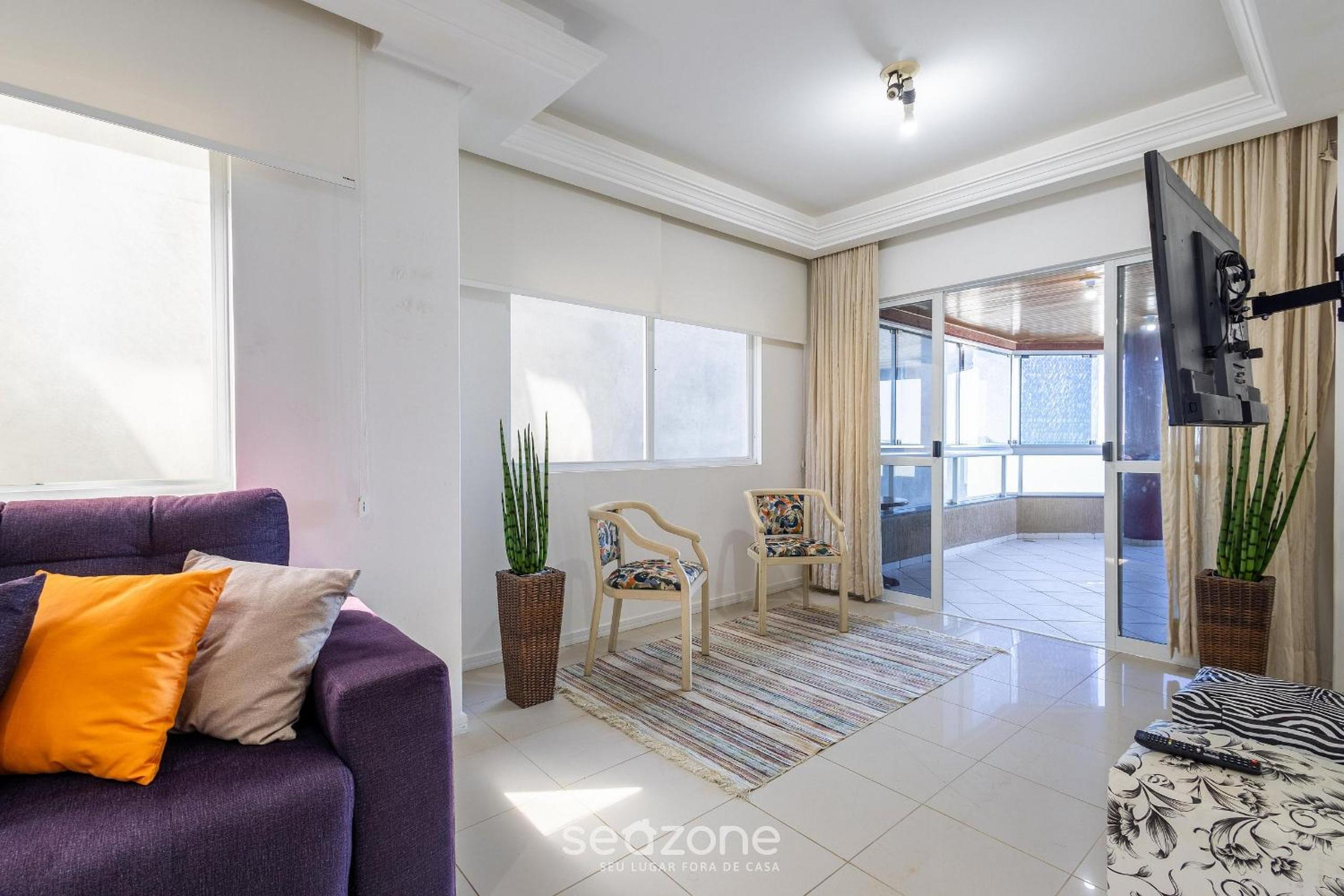 Apartments in Beachfront Condo in Itapema - DNL