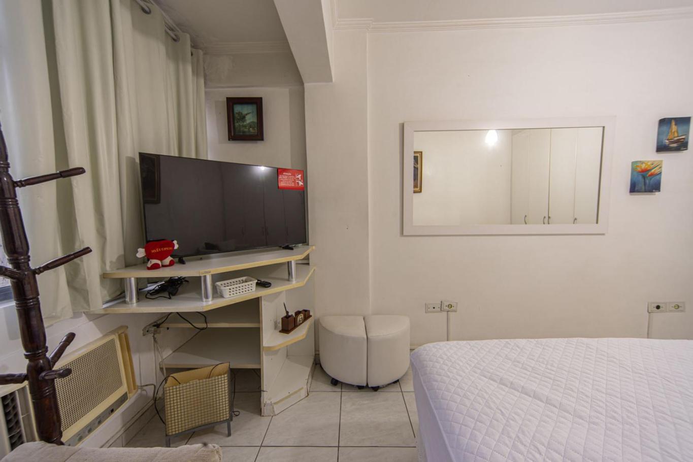 Apto com Wi Fi e Garagem a 240 metros da Praia