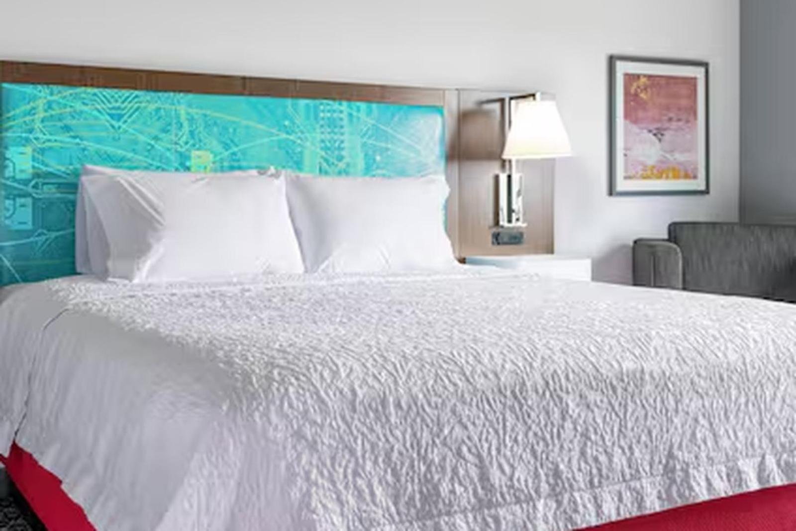 Hampton Inn & Suites By Hilton Irving Dfw Airport North