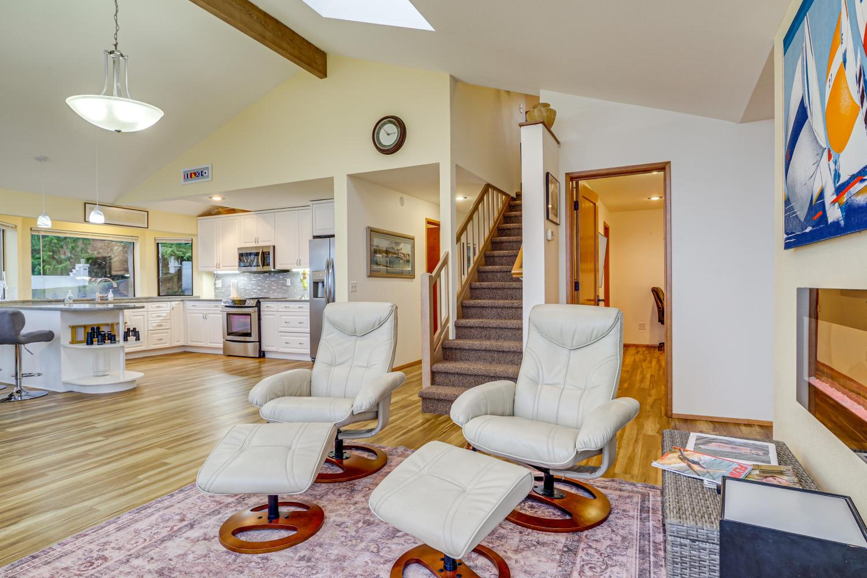 Uninterrupted Water Views! Whidbey Island Getaway