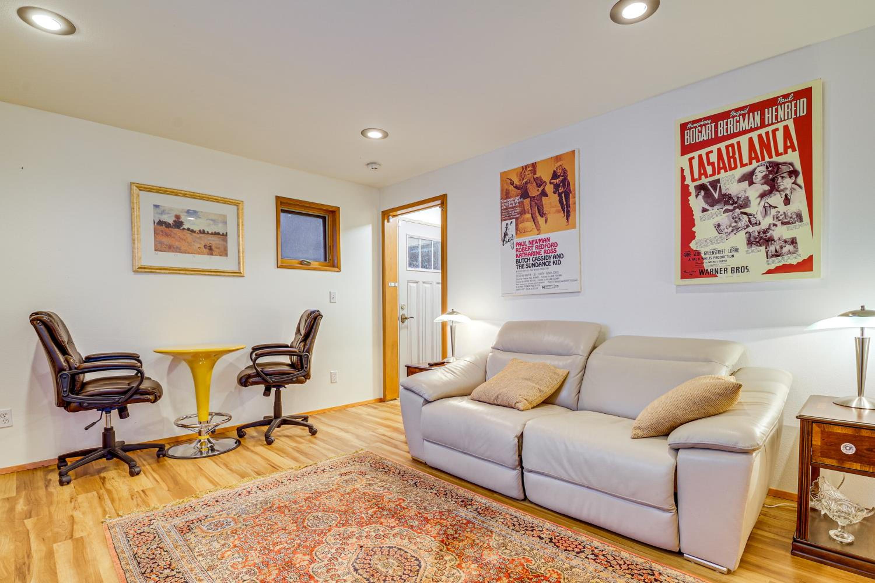 Uninterrupted Water Views! Whidbey Island Getaway