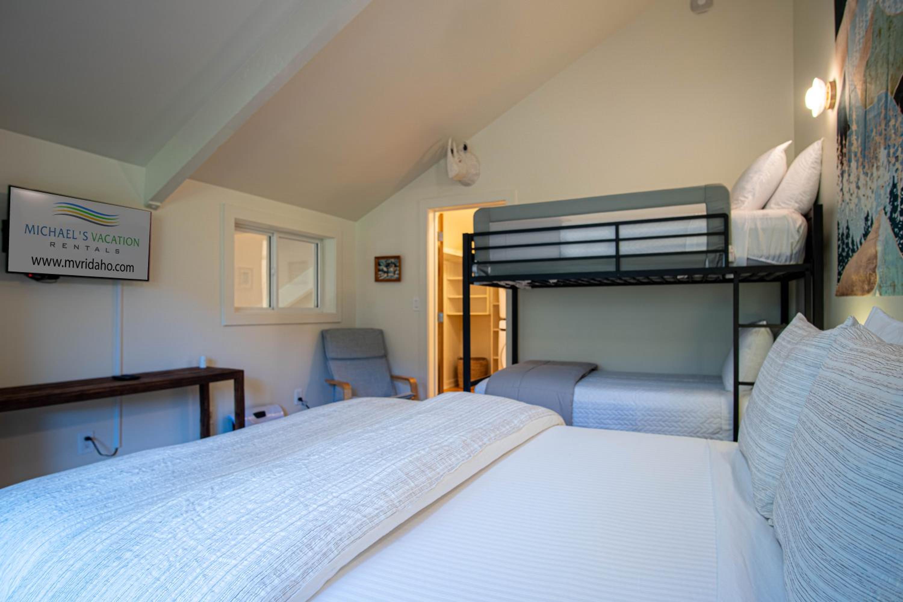 2BD, 2BA Ketchum Condo – Newly Remodeled & Central