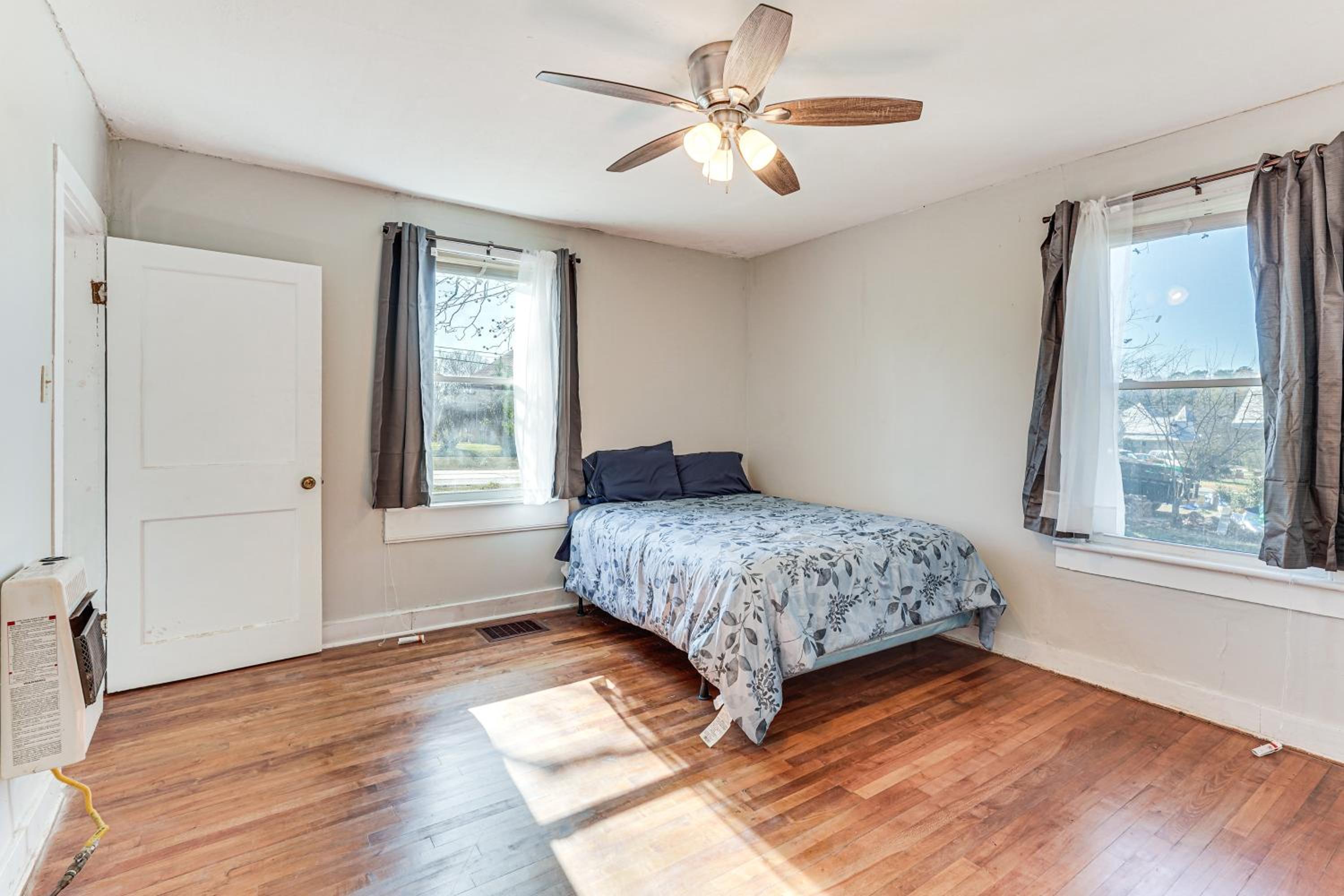 Walk to AH Stephens State Park! Pet-Friendly Home