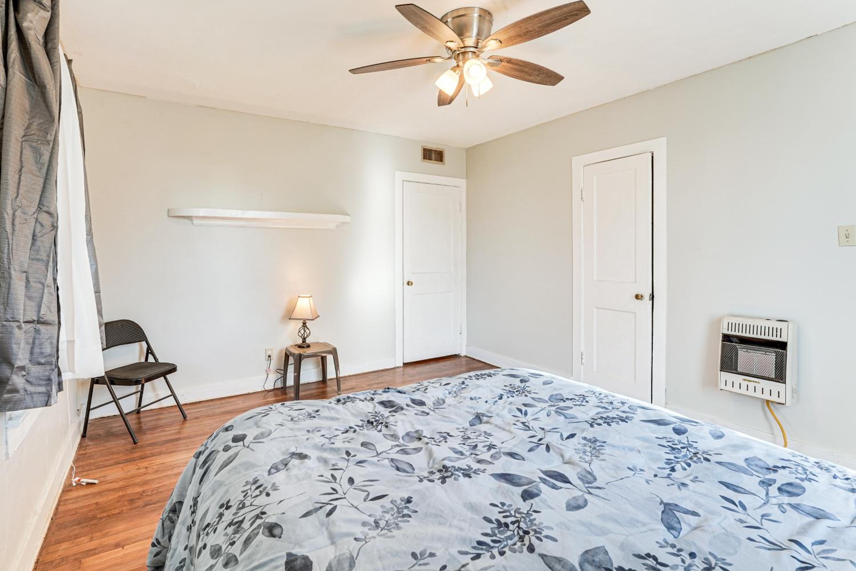 Walk to AH Stephens State Park! Pet-Friendly Home