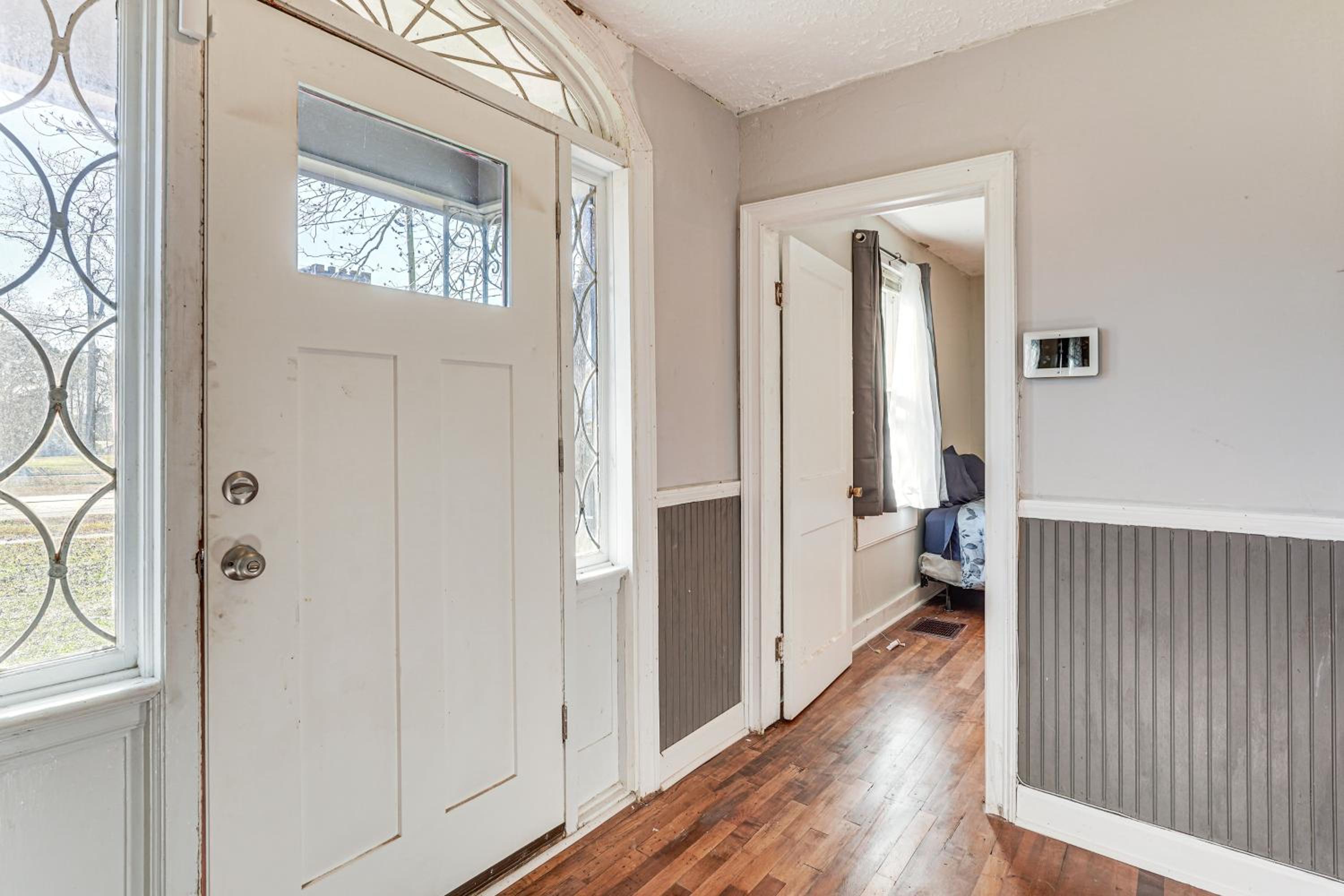 Walk to AH Stephens State Park! Pet-Friendly Home