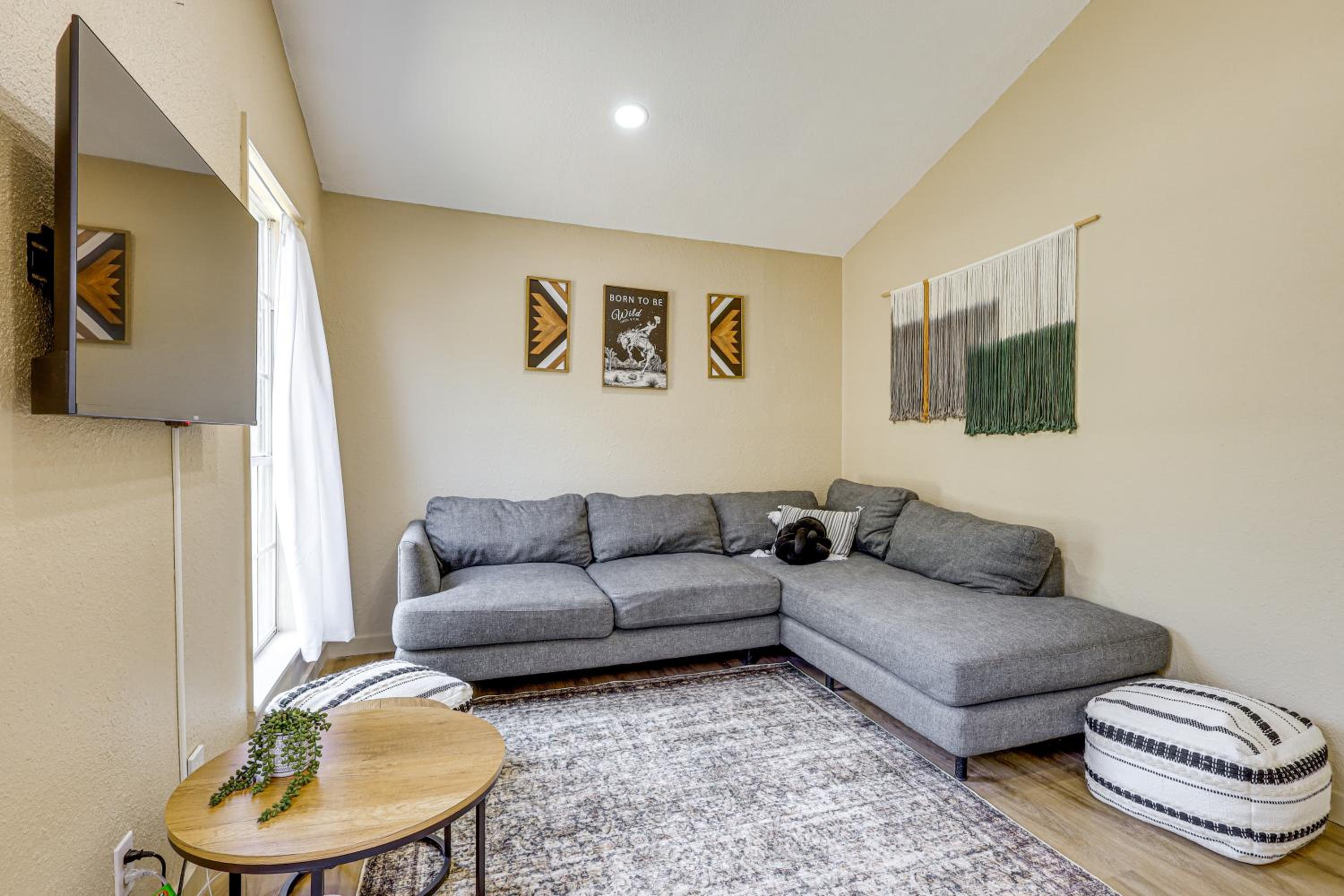 3 Mi to Dtwn Temple Group-Ready Home with Yard