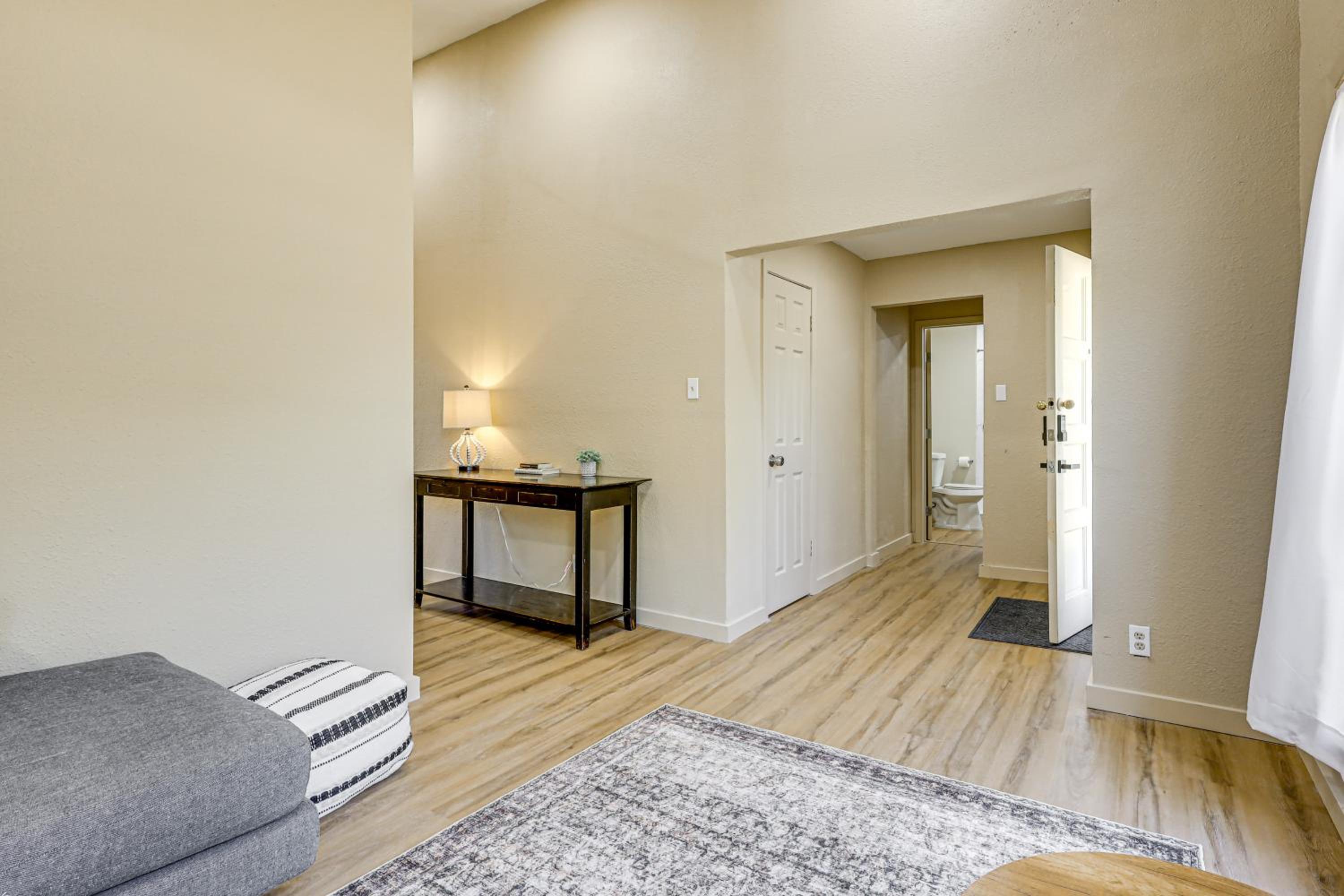 3 Mi to Dtwn Temple Group-Ready Home with Yard
