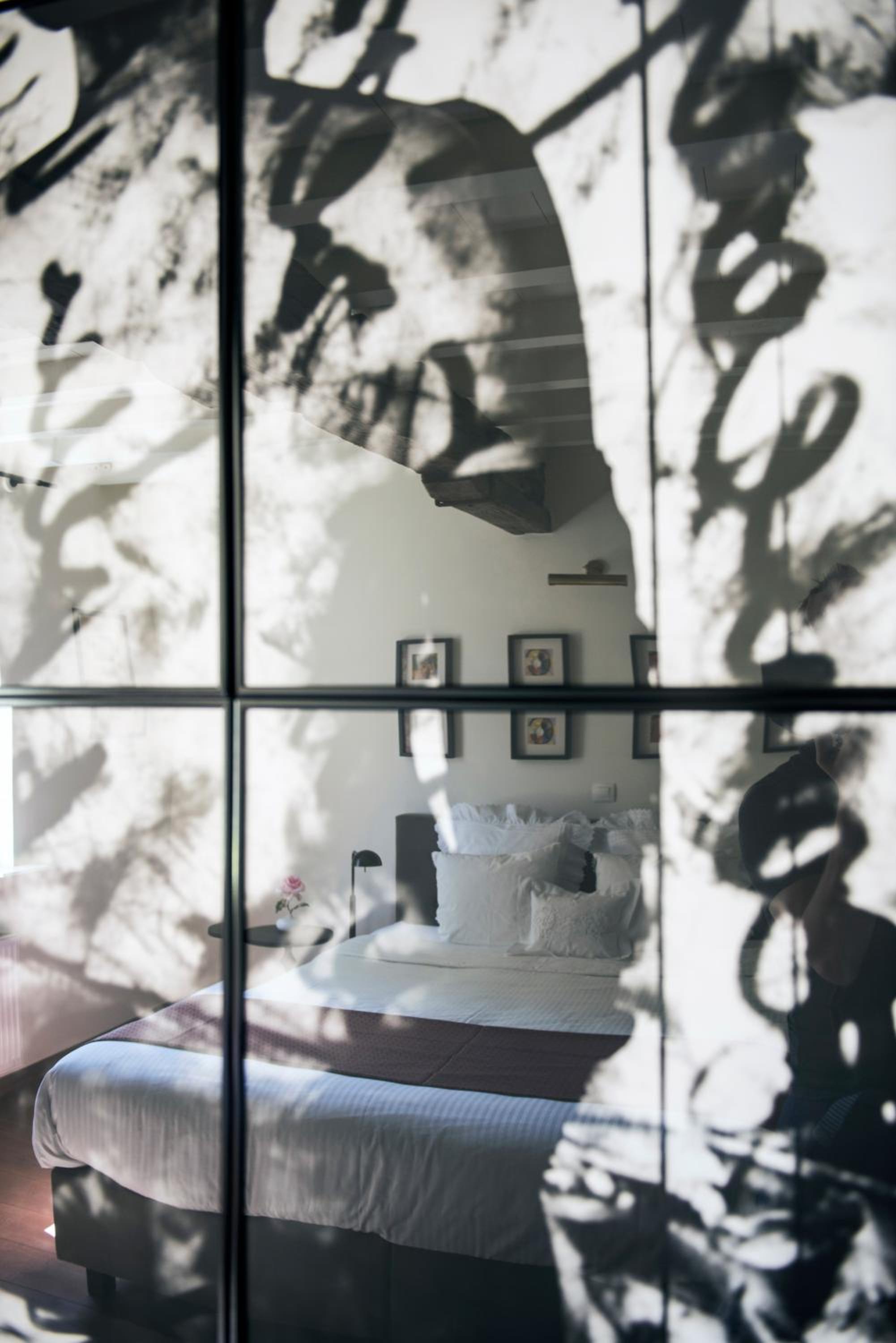 The Herring's Residence - Stylish Private Cottage with Breakfast in Historic Center - Adults-Only