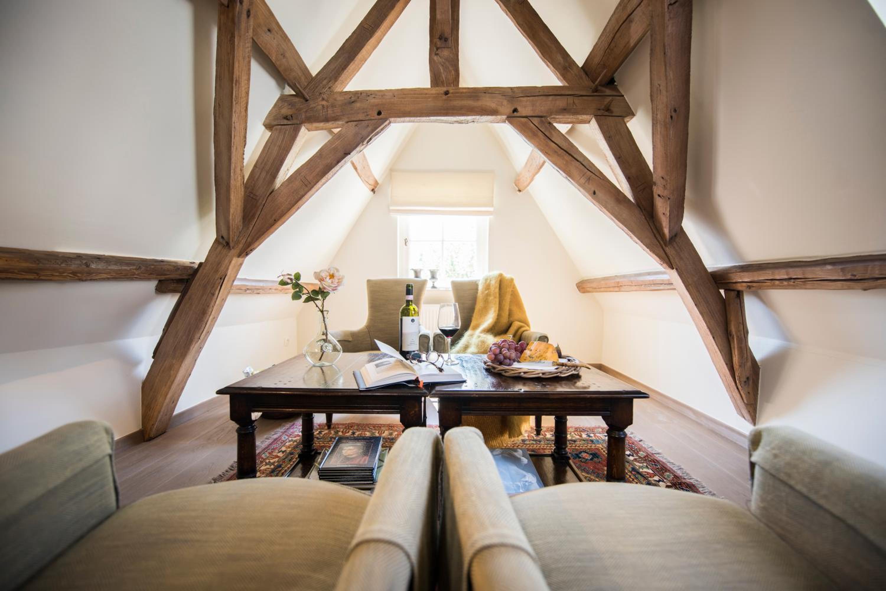 The Herring's Residence - Stylish Private Cottage with Breakfast in Historic Center - Adults-Only