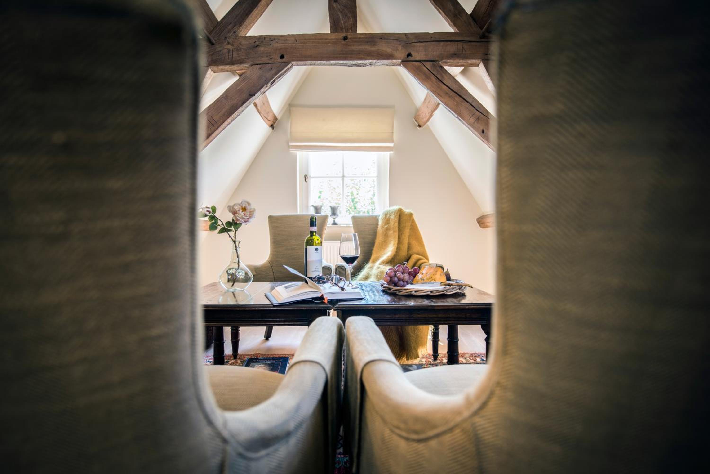 The Herring's Residence - Stylish Private Cottage with Breakfast in Historic Center - Adults-Only