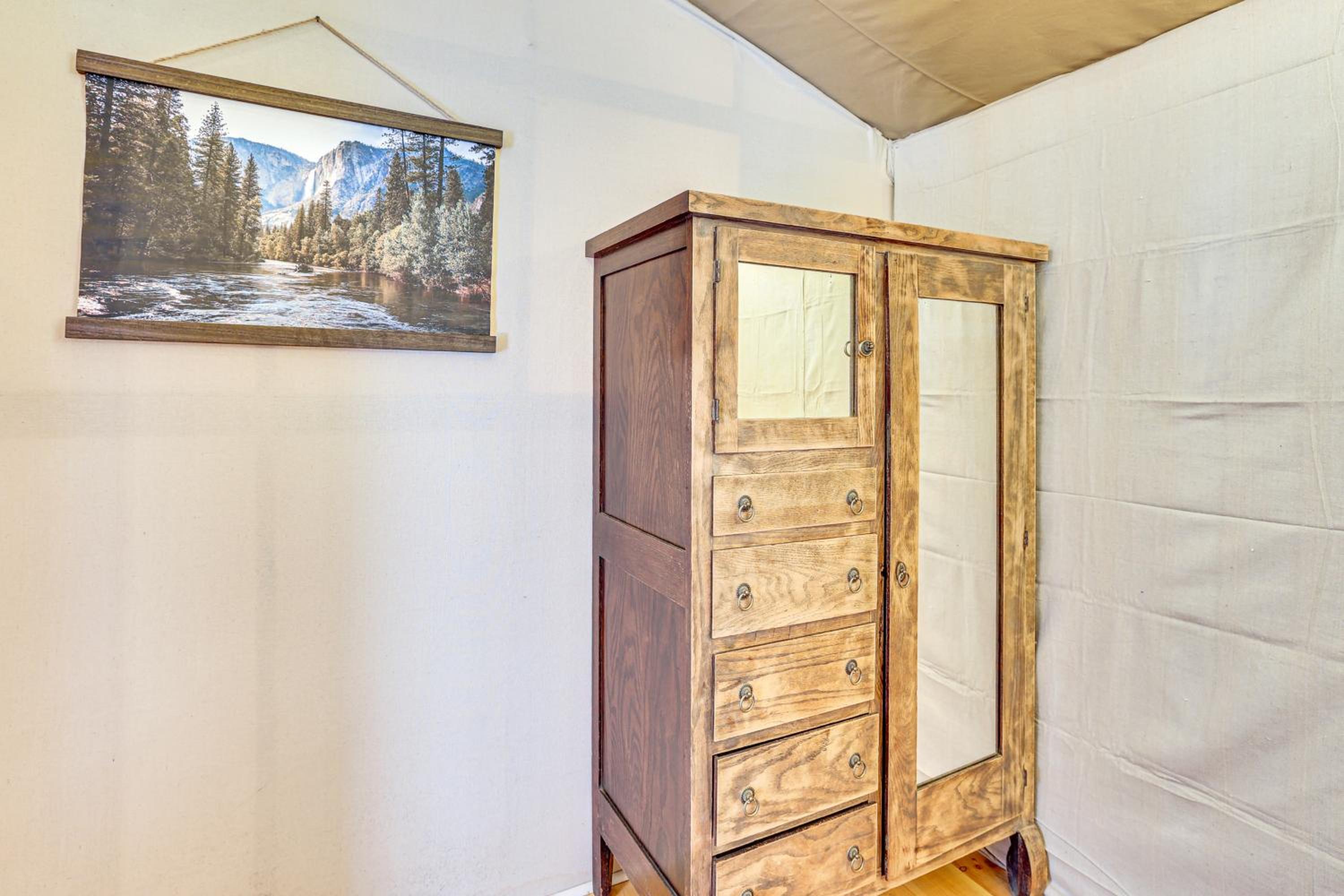 Hikers Hideaway with Hot Tub Near Lookout Mountain