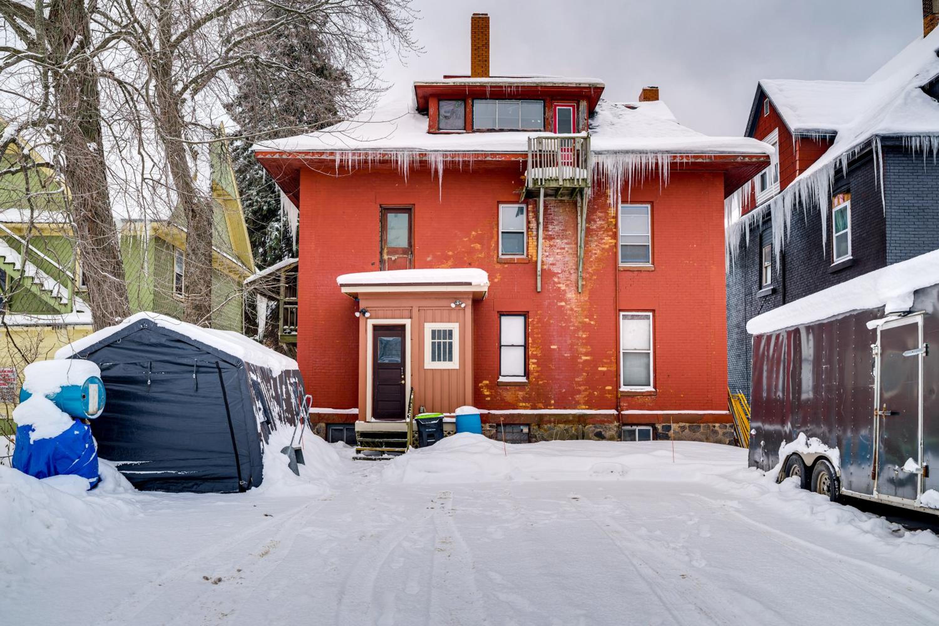 Steps to Dtwn Sault Ste Marie Historic Home!