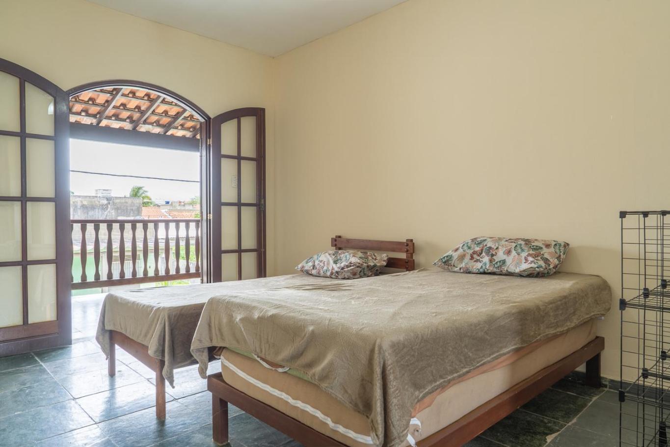 Casa Pet Friendly c Churrasqueira a 120m da Praia