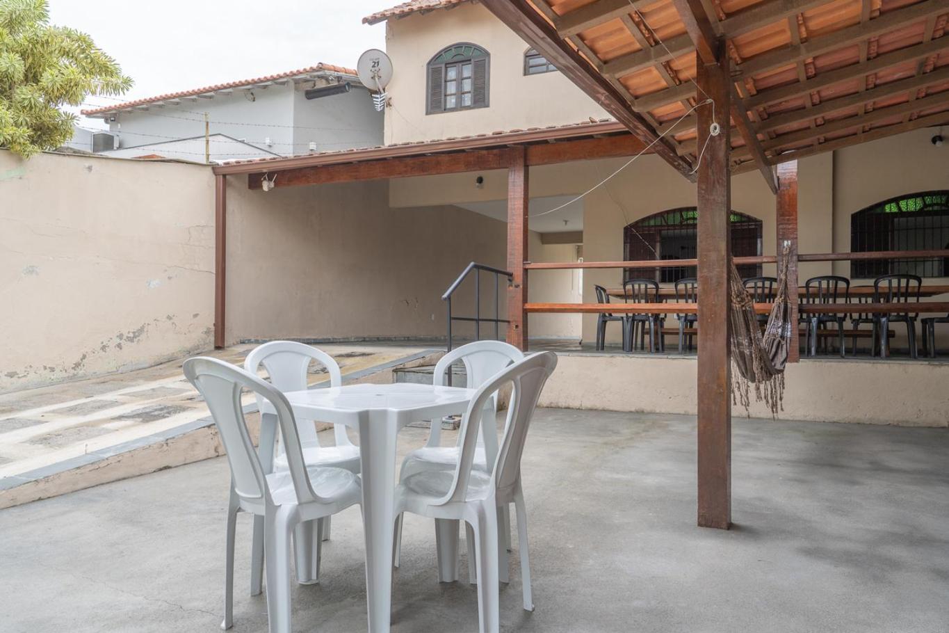 Casa Pet Friendly c Churrasqueira a 120m da Praia