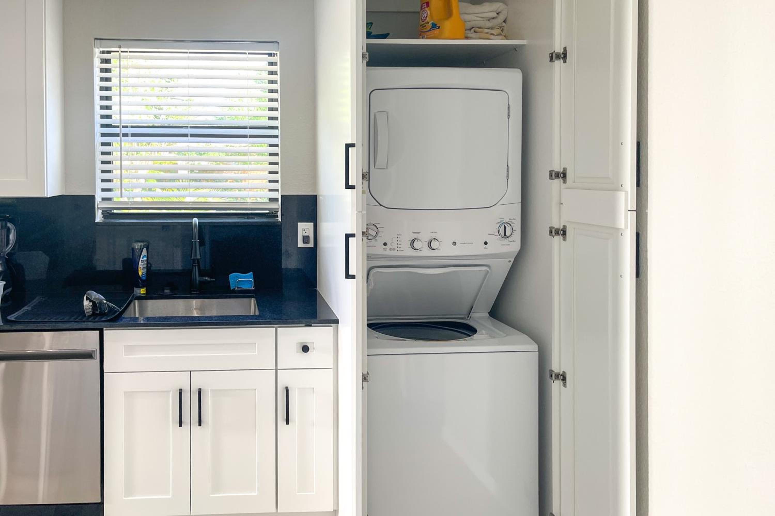 Flexible Family Living! Modern Pompano Beach Home