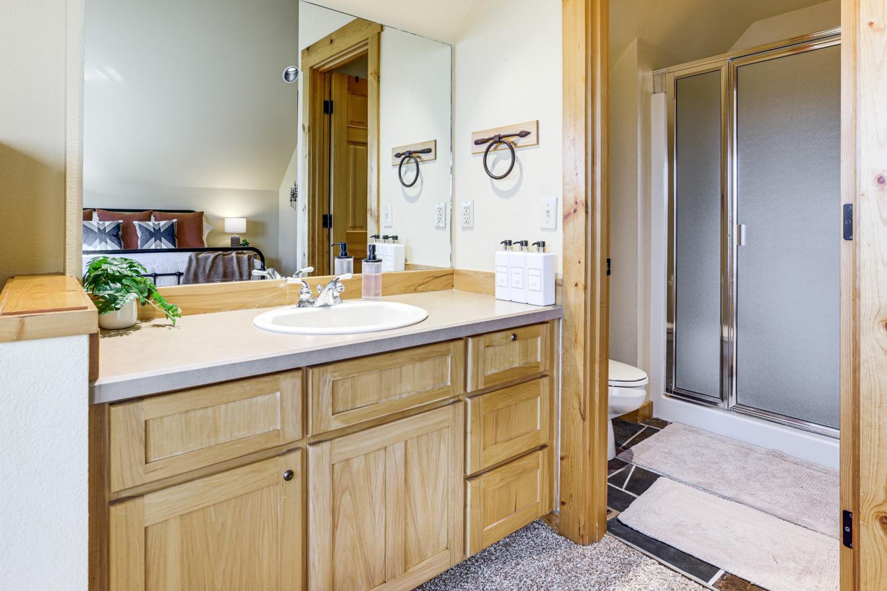Game Room and 5 Pools Chalet at Eagle Crest Resort