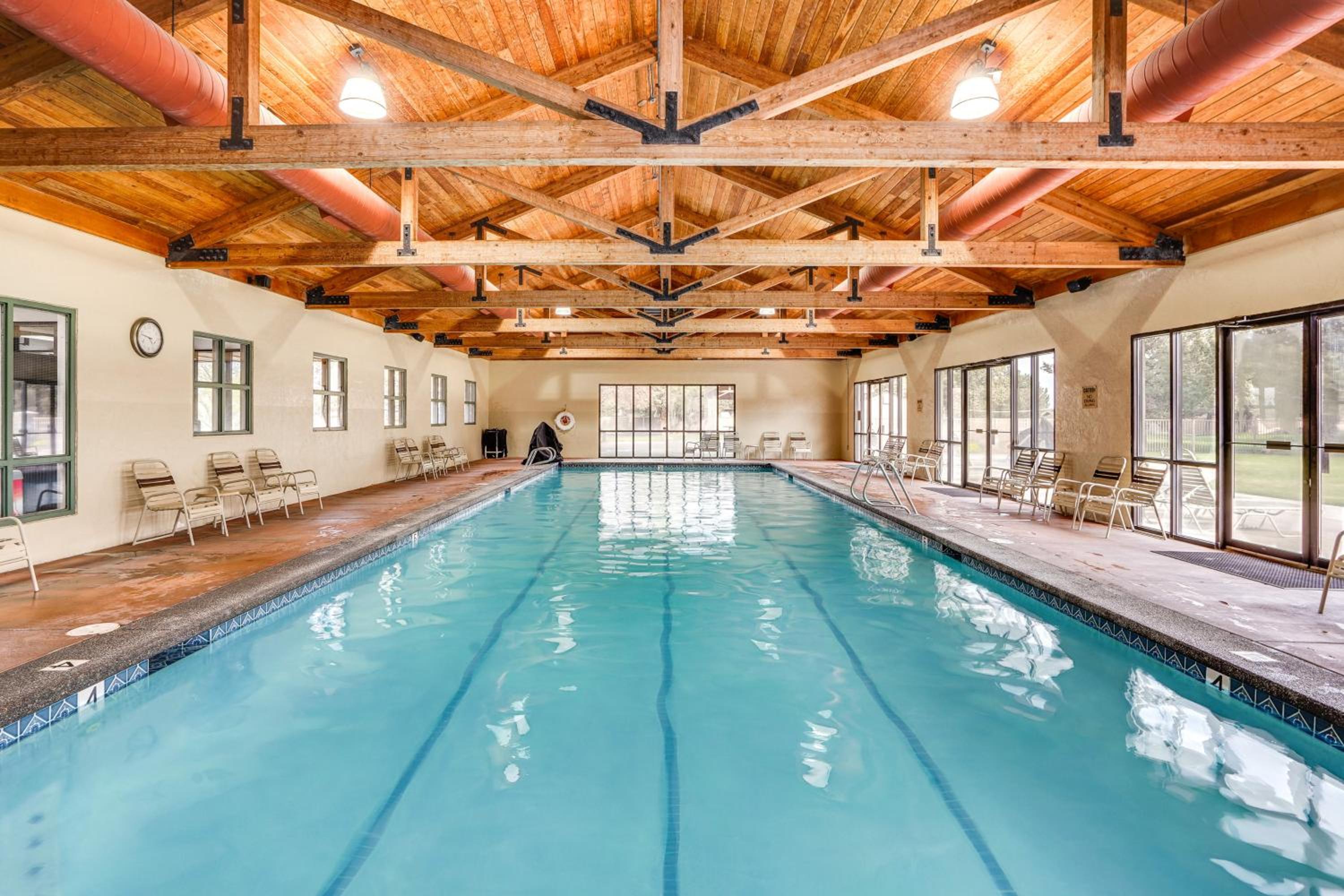 Game Room and 5 Pools Chalet at Eagle Crest Resort