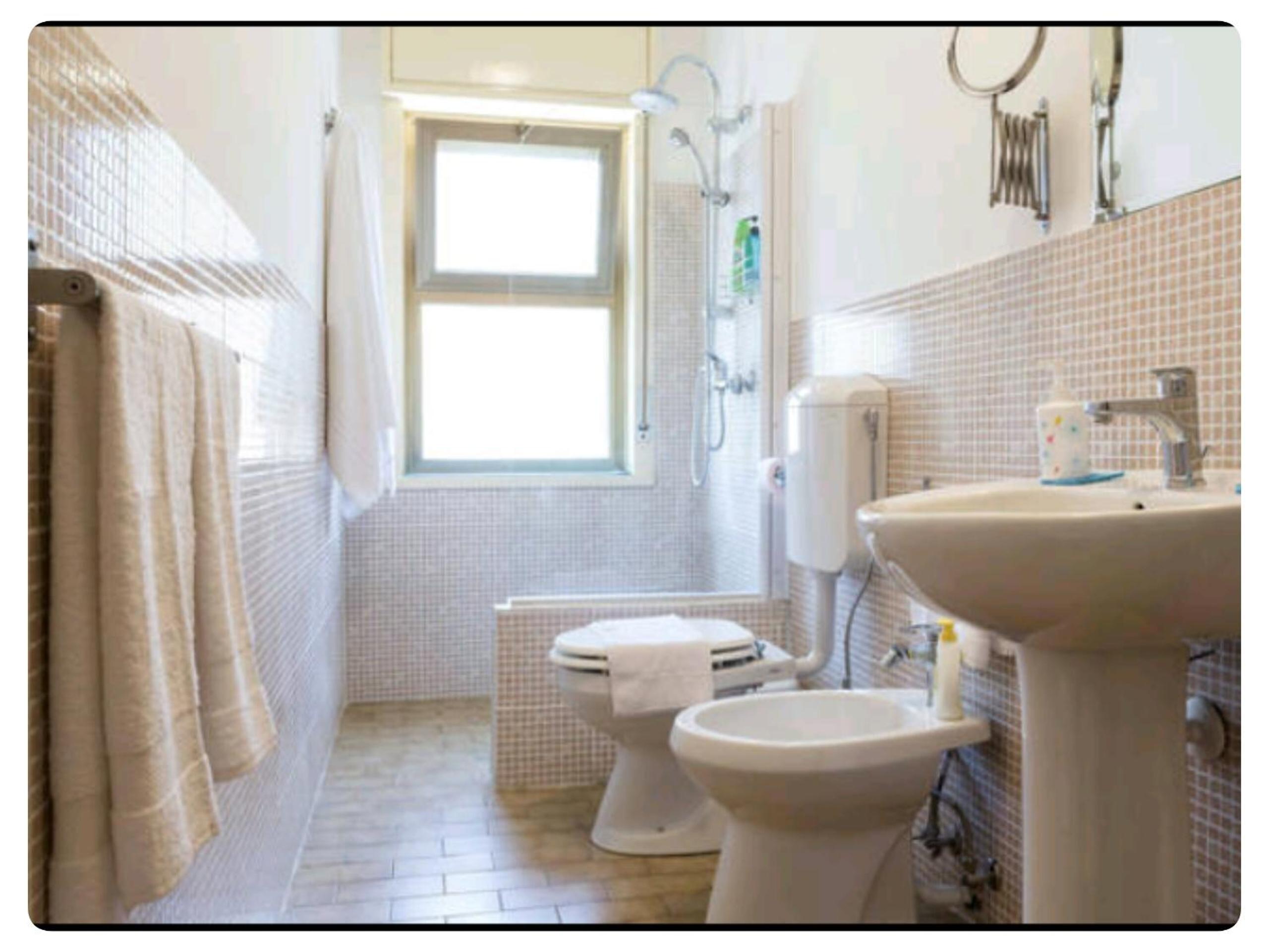 Bed & Breakfast Fontanarossa Airport -Private Parking-