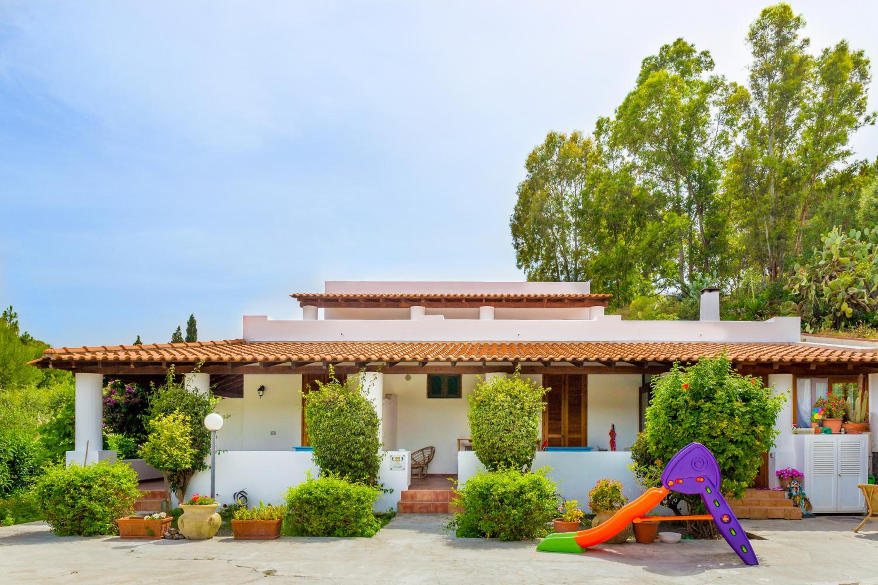 Vulcano Vacations - Casa Schmidt - Property Image 1
