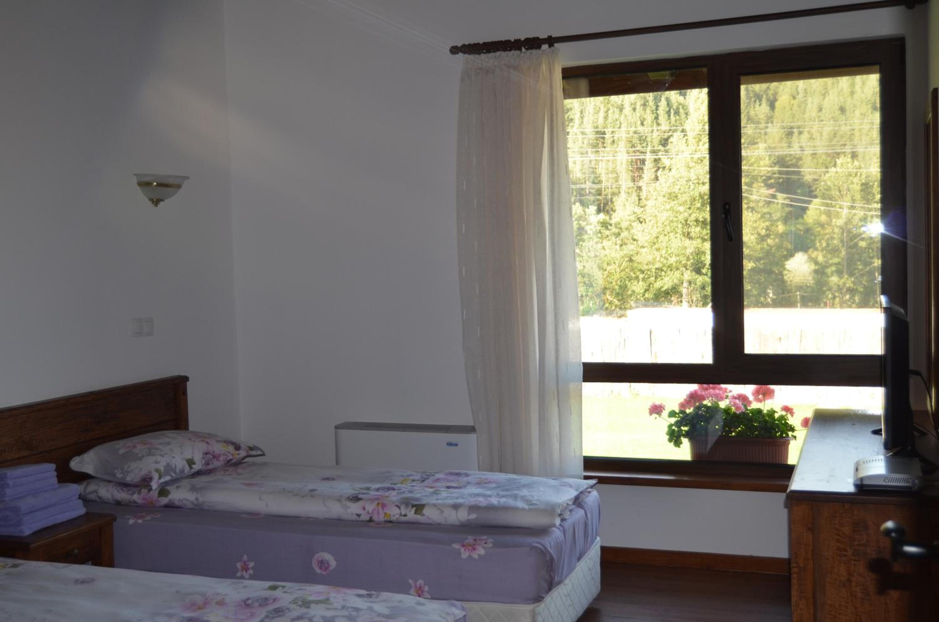 Gostnici Holiday Home