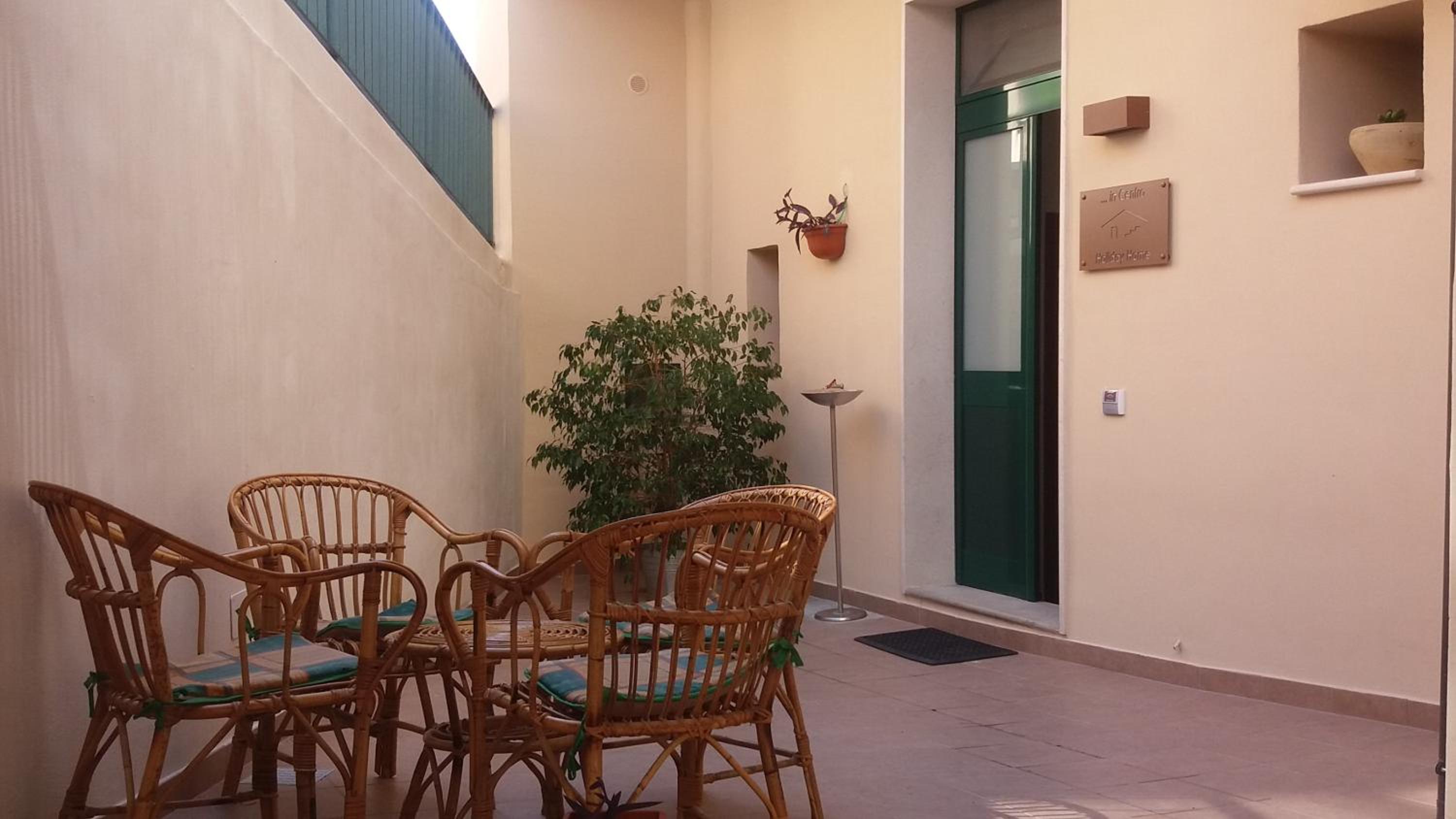 In Centro Holiday Home view 3