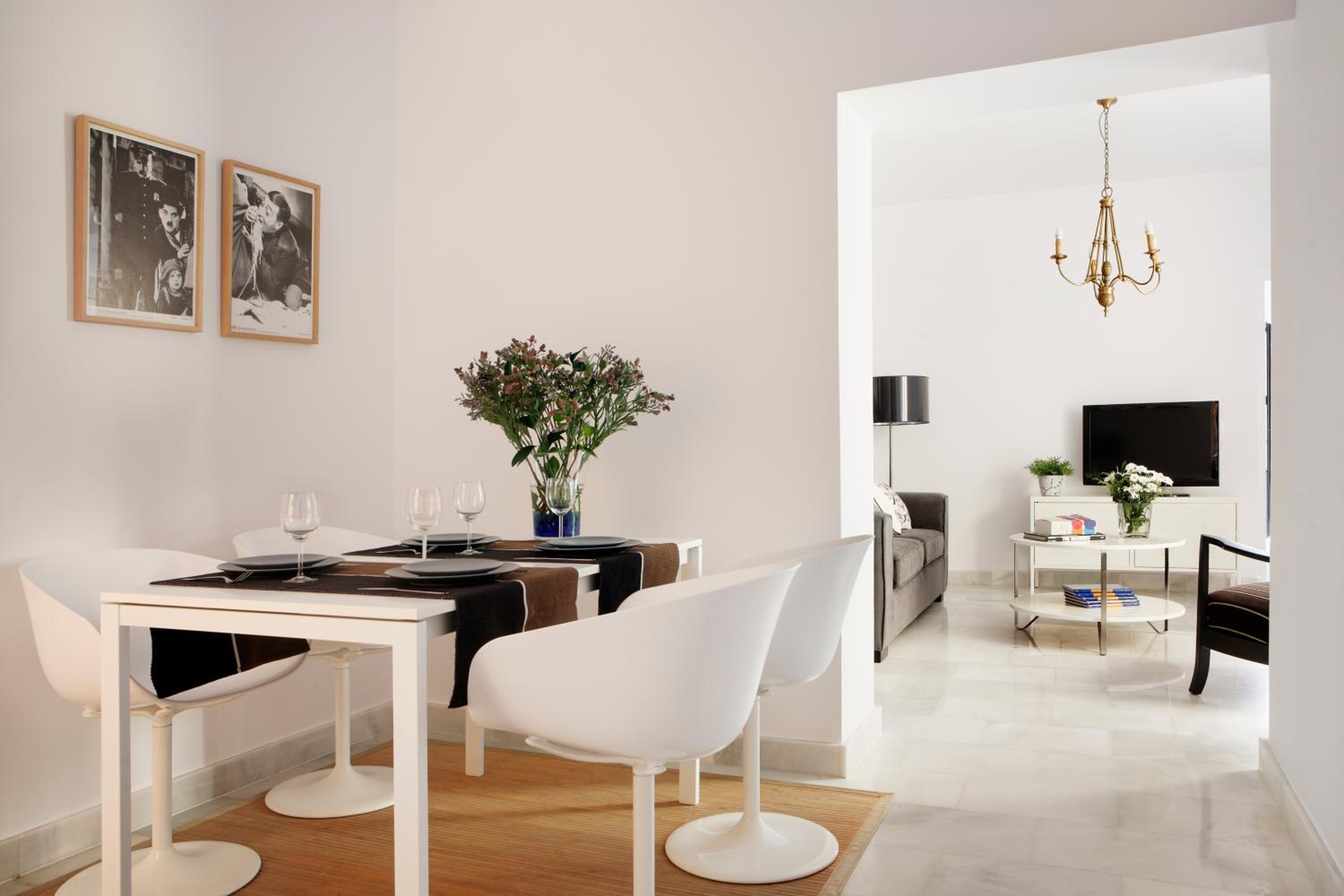 Apartamentos Mariscal