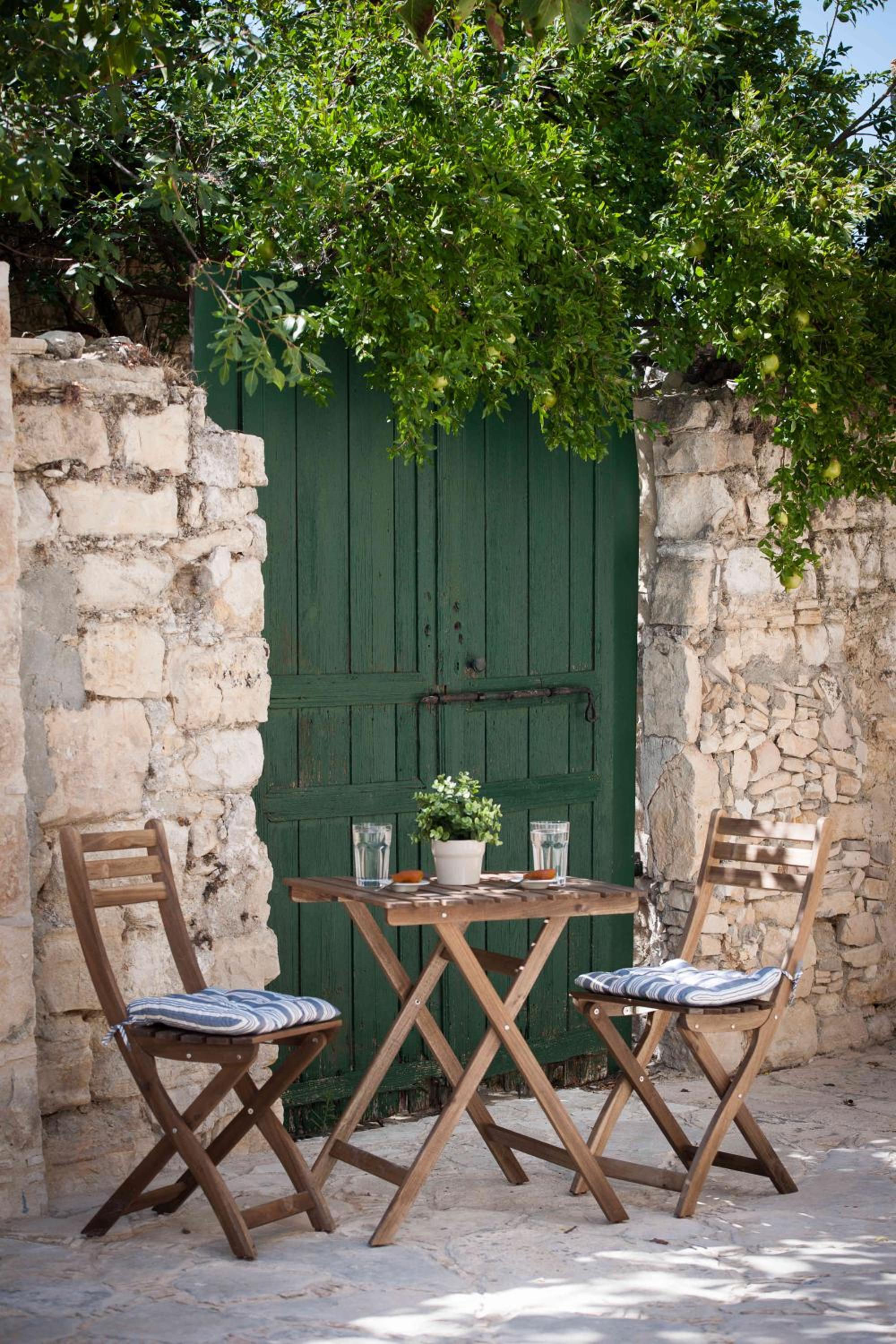 Oinoessa Traditional Boutique Guest Houses