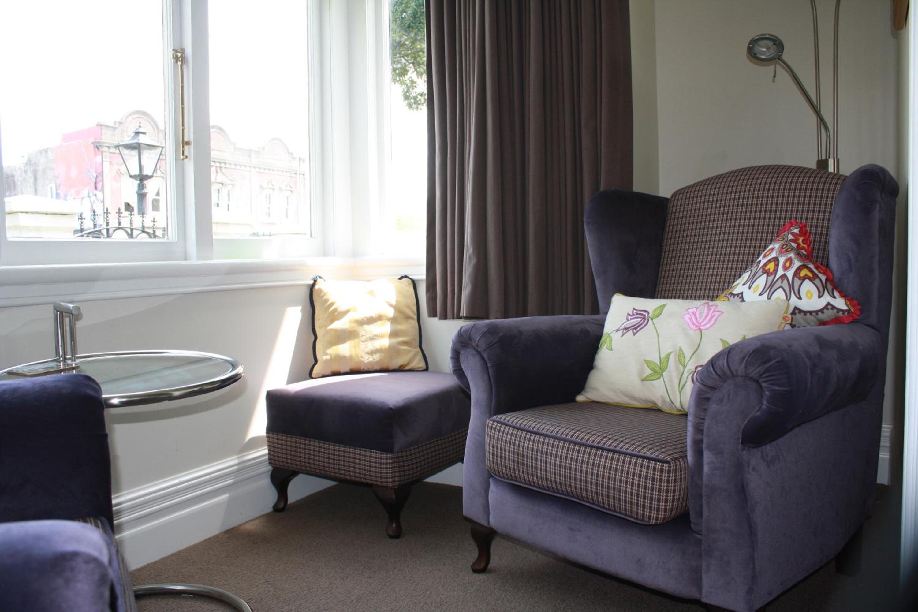 Ponsonby Manor