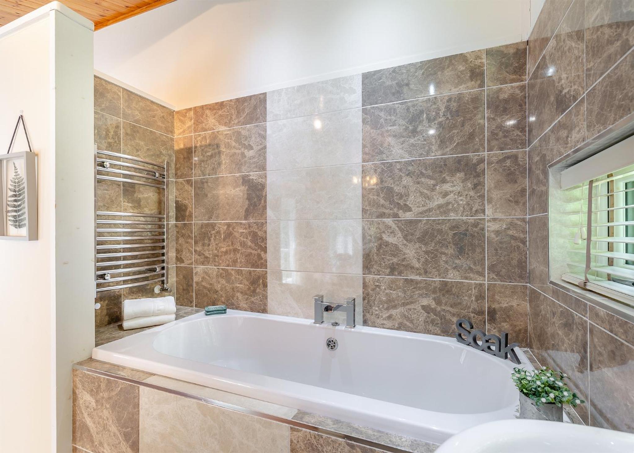 Charlesworth Lodges