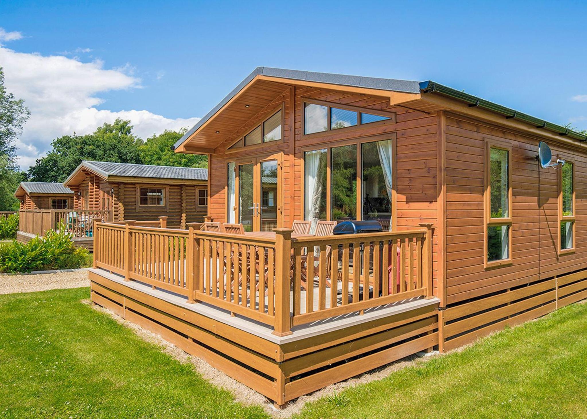 Langmere Lakes Lodges view 3