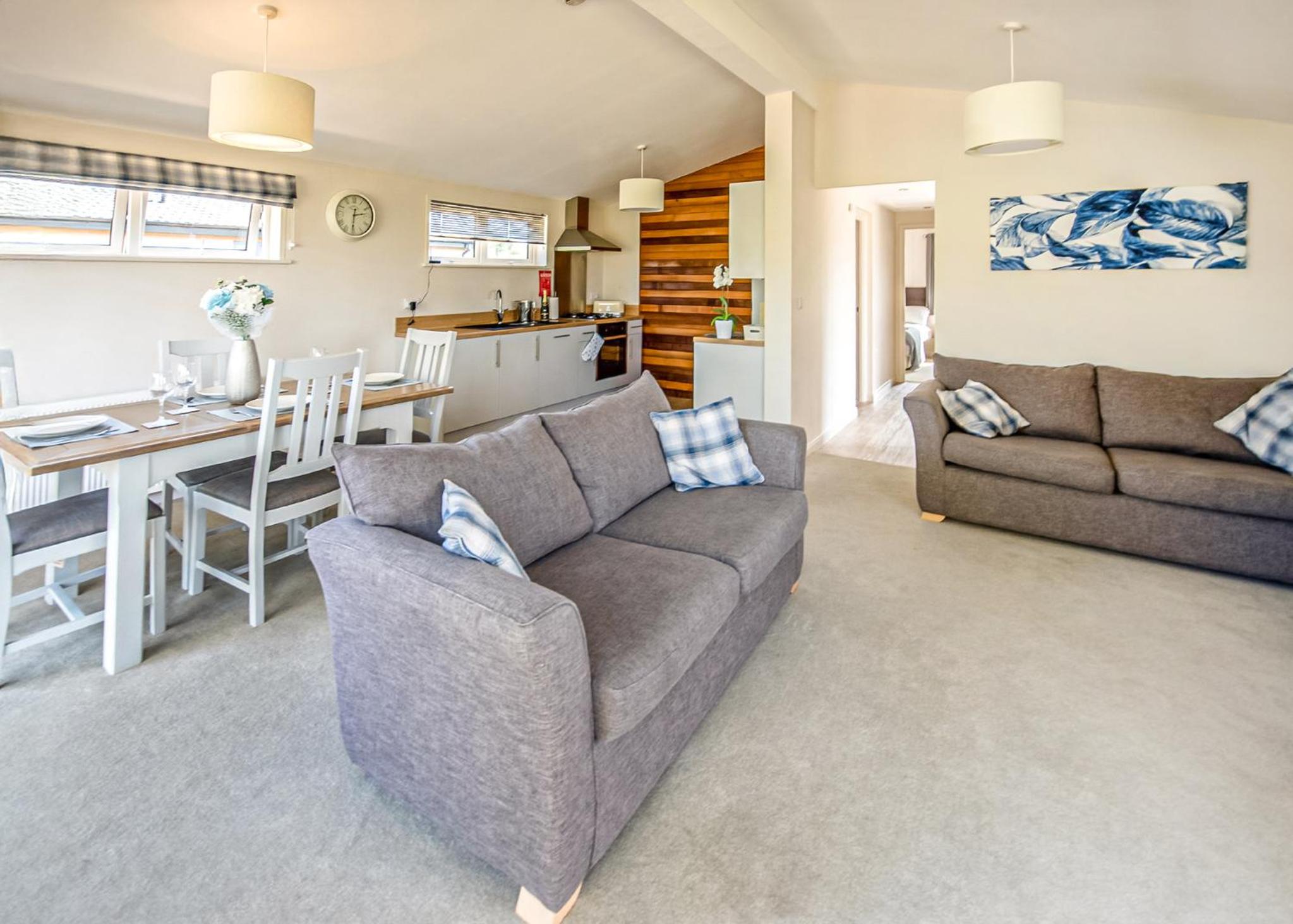Hawthorn Glen Lodges
