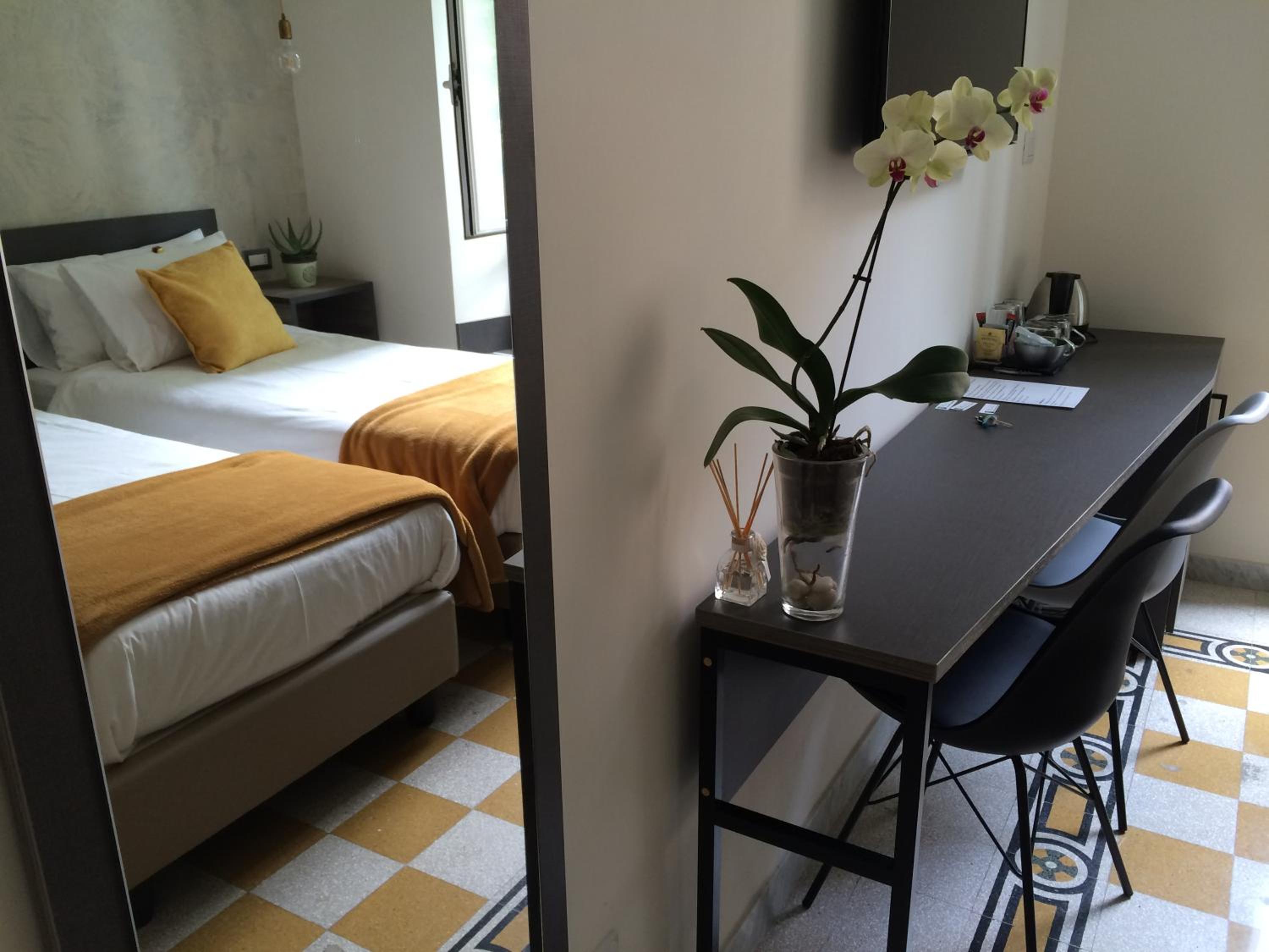 hotel room