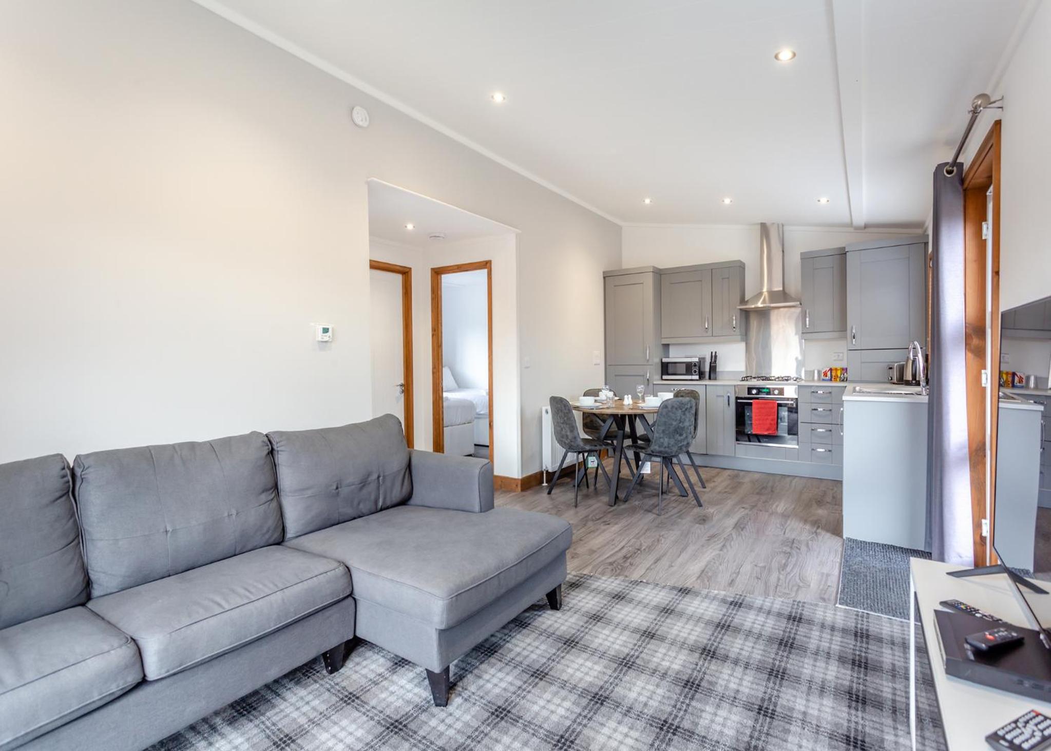 Castlewood Lodges