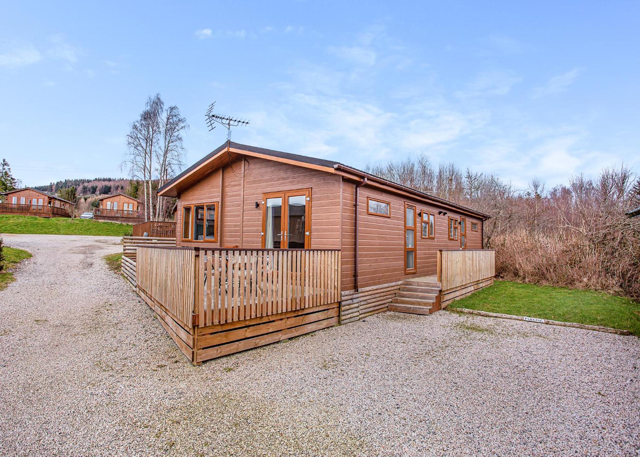 Castlewood Lodges