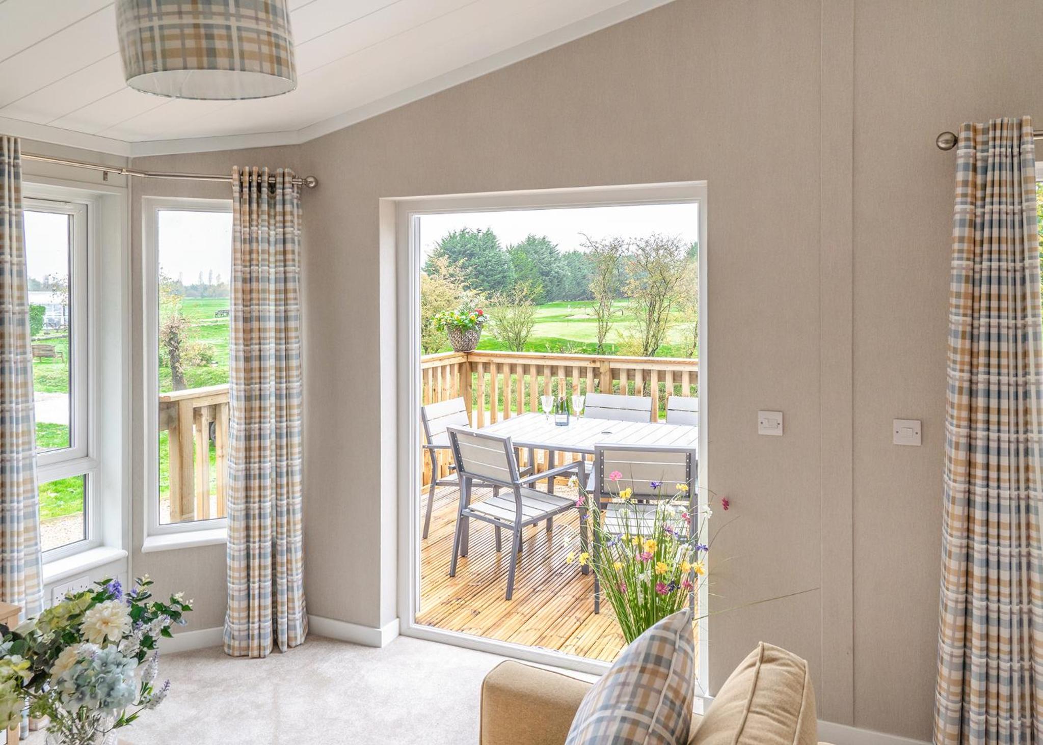 Hawthorn Glen Lodges