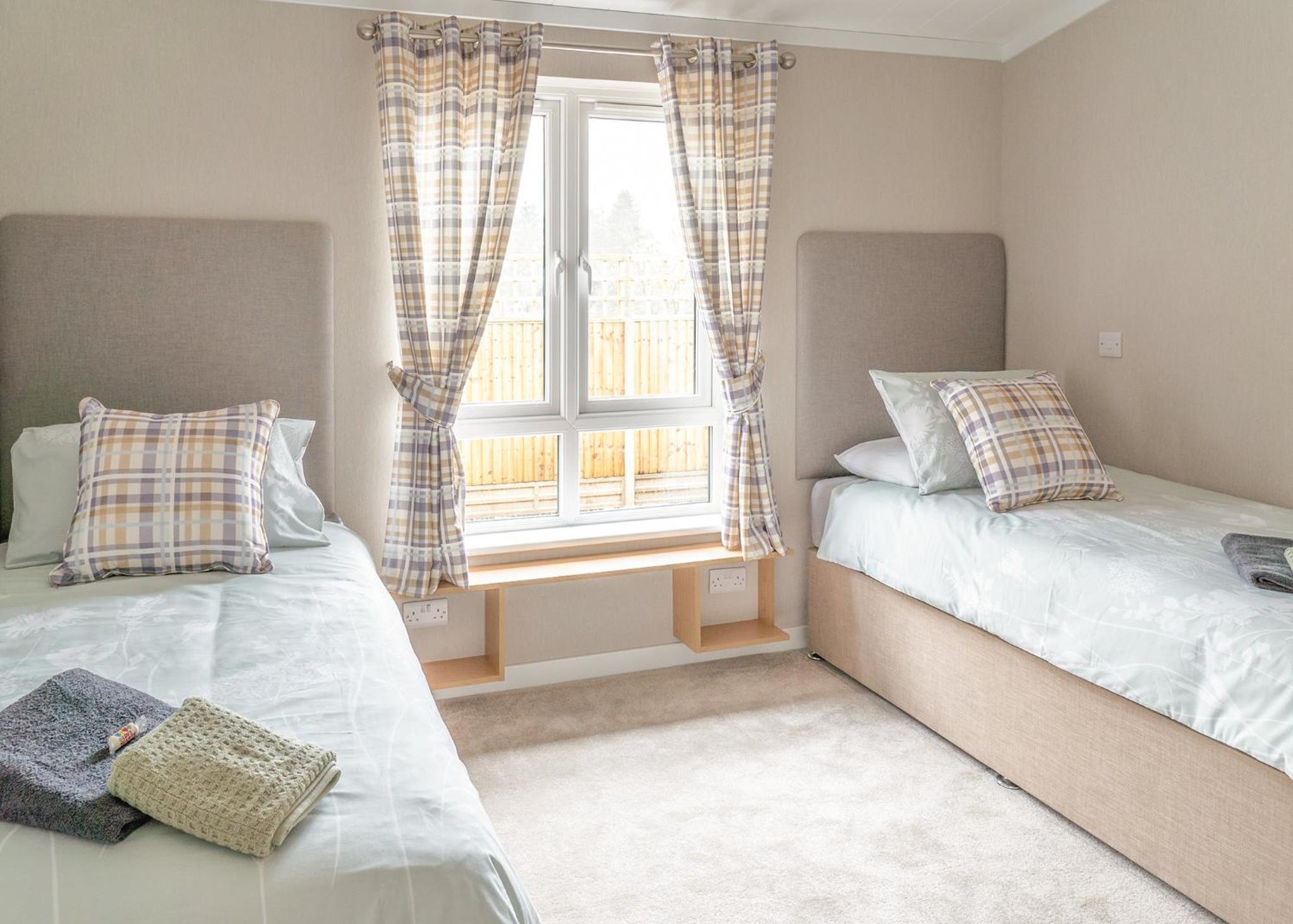 Hawthorn Glen Lodges