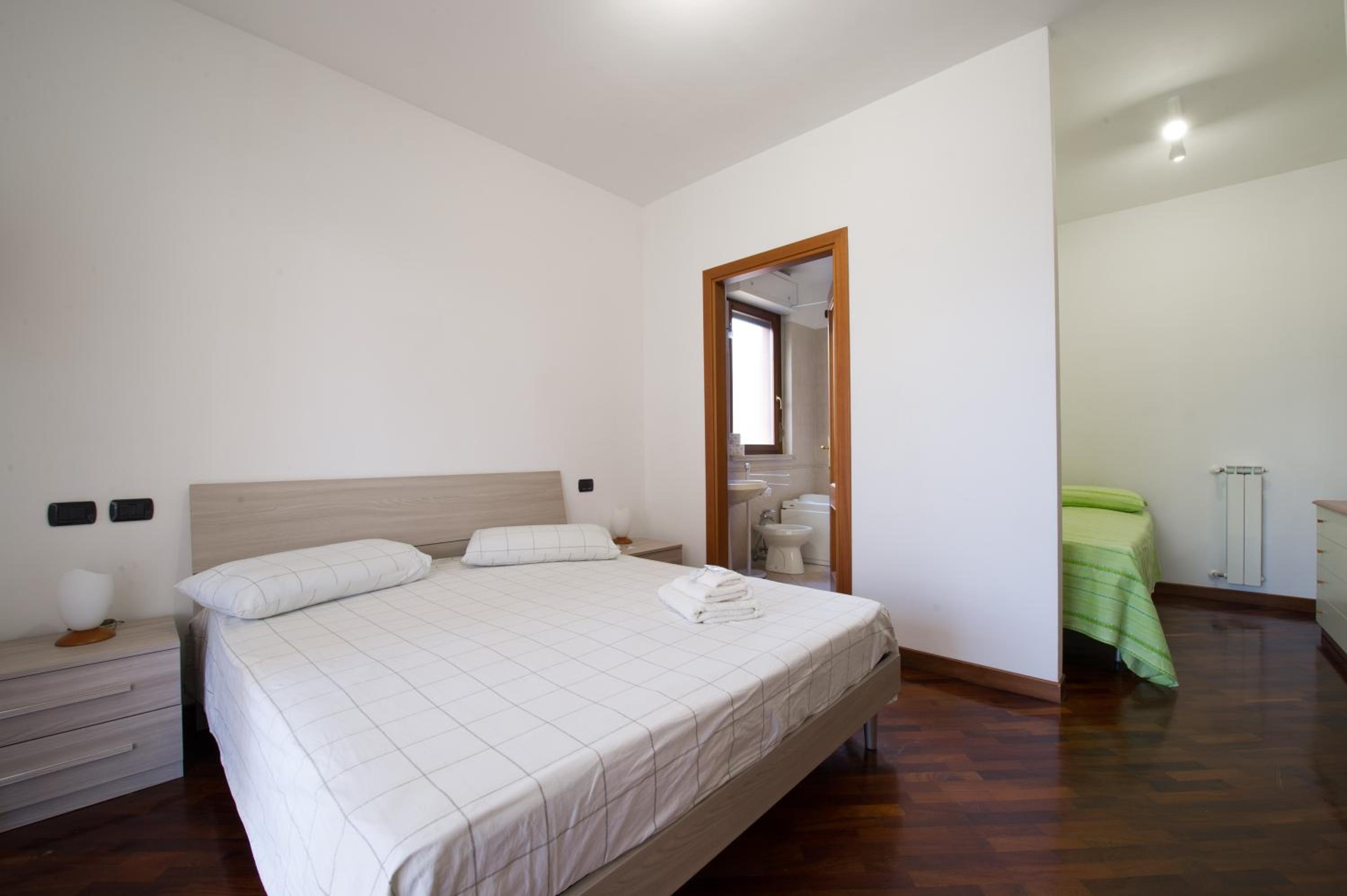 Domus BB - Plaza