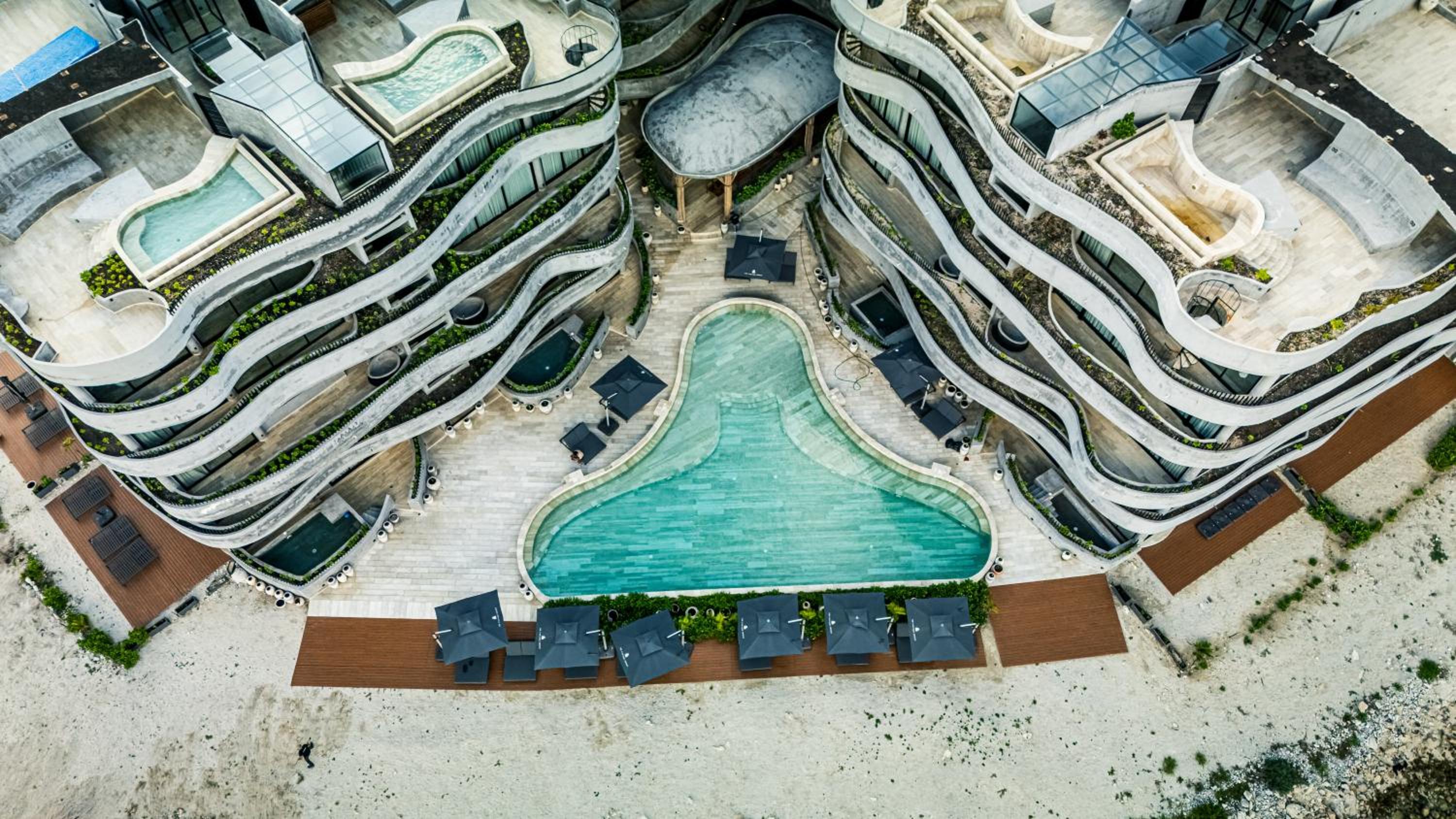 BT Homes - Confort & Naturaleza - Piscina con Vistas al Mar