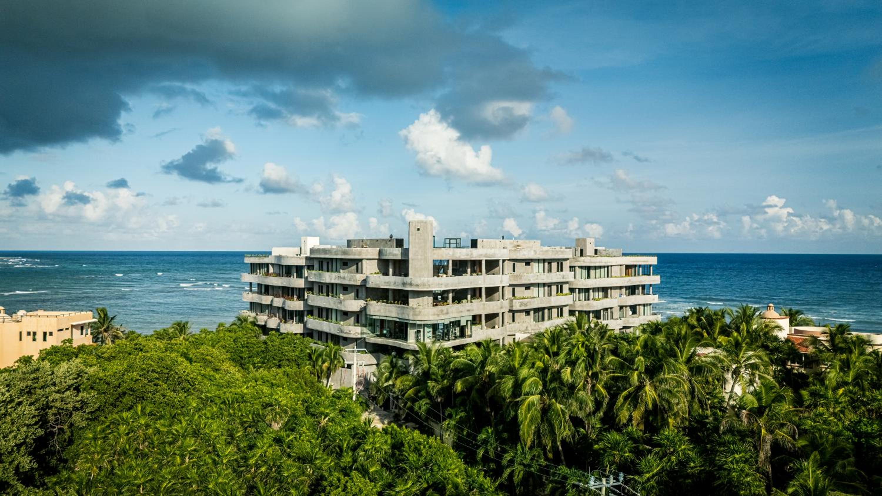BT Homes - Confort & Naturaleza - Piscina con Vistas al Mar