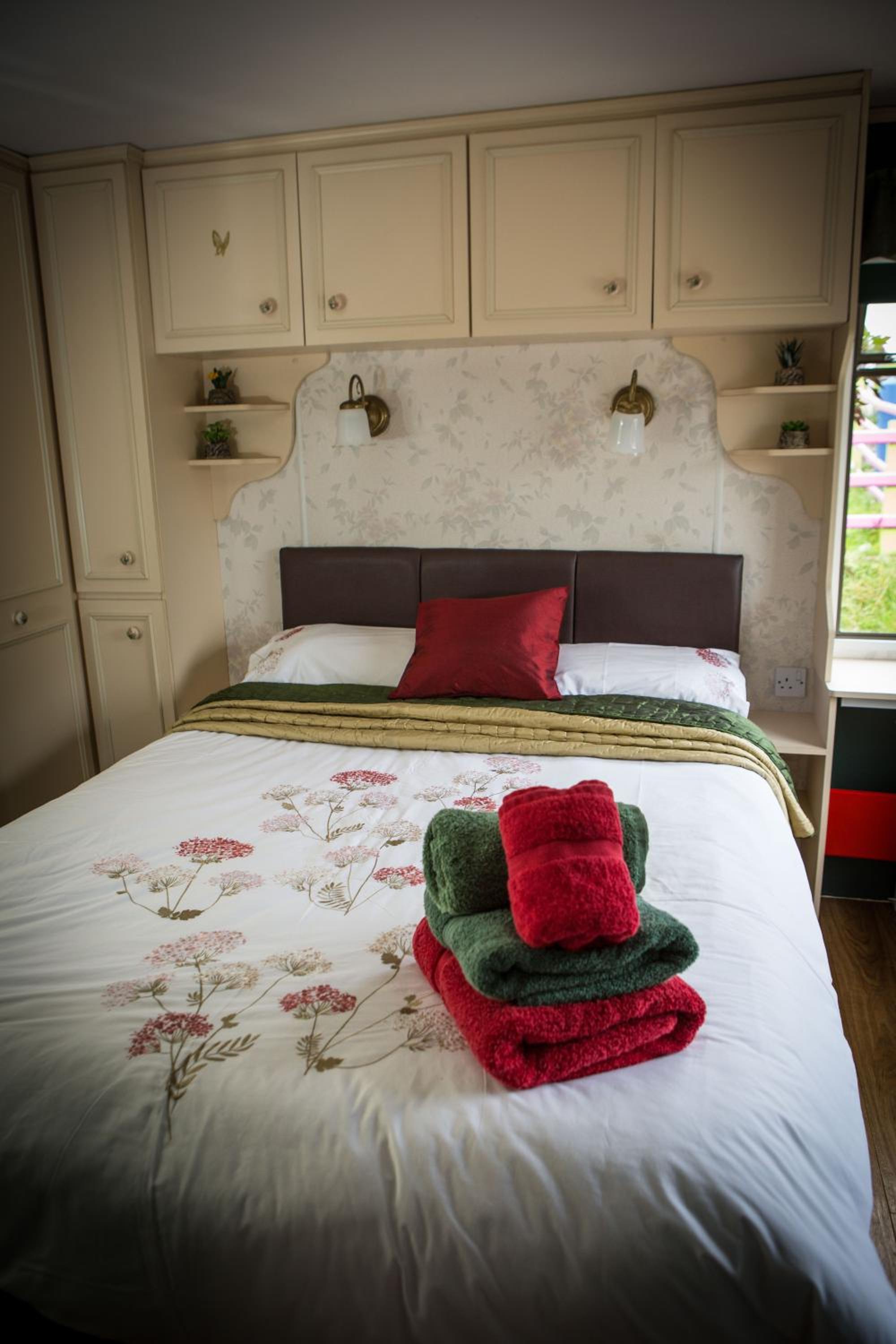 Glan Llyn Farm House