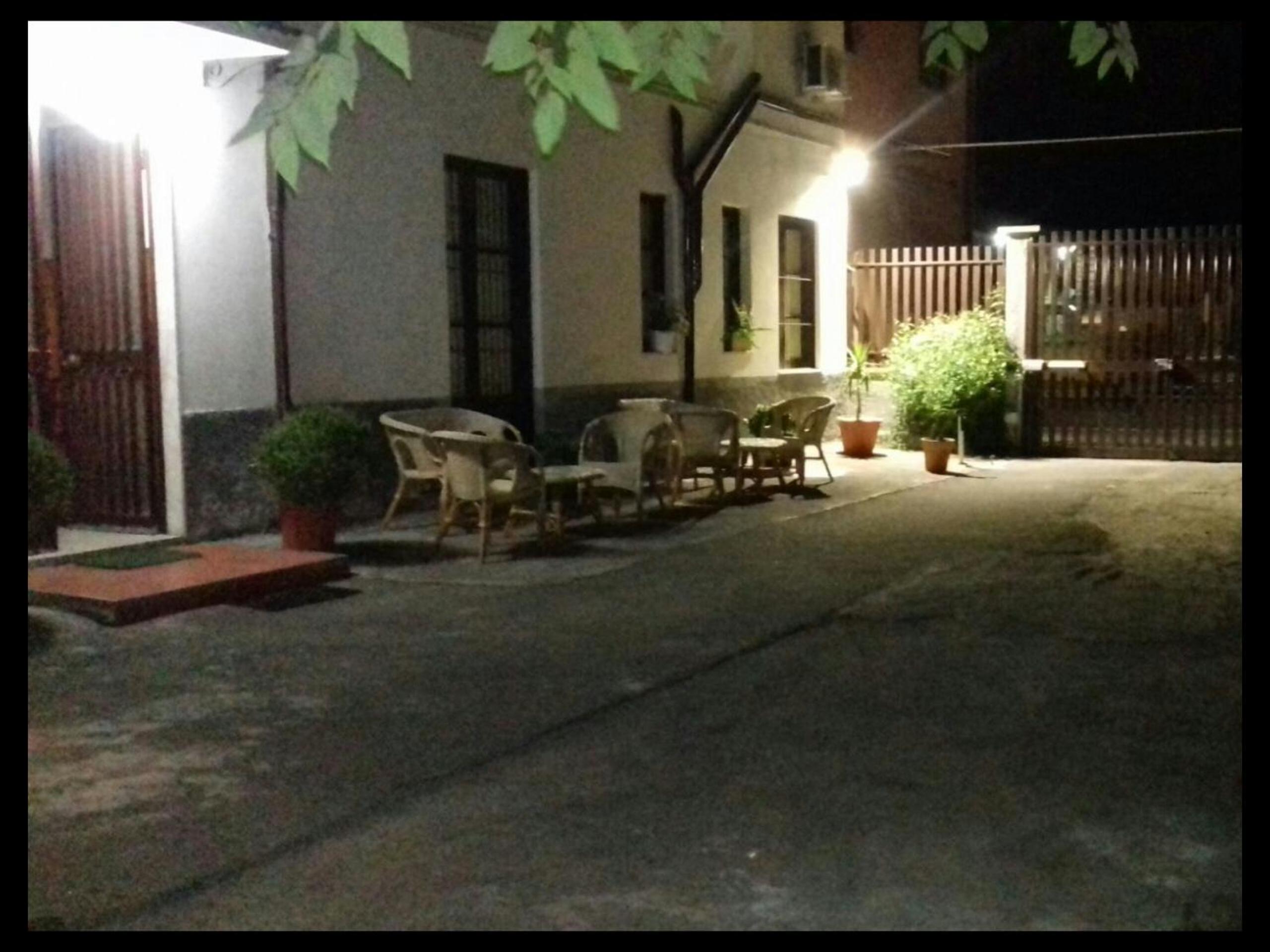 Bed & Breakfast Fontanarossa Airport -Private Parking-