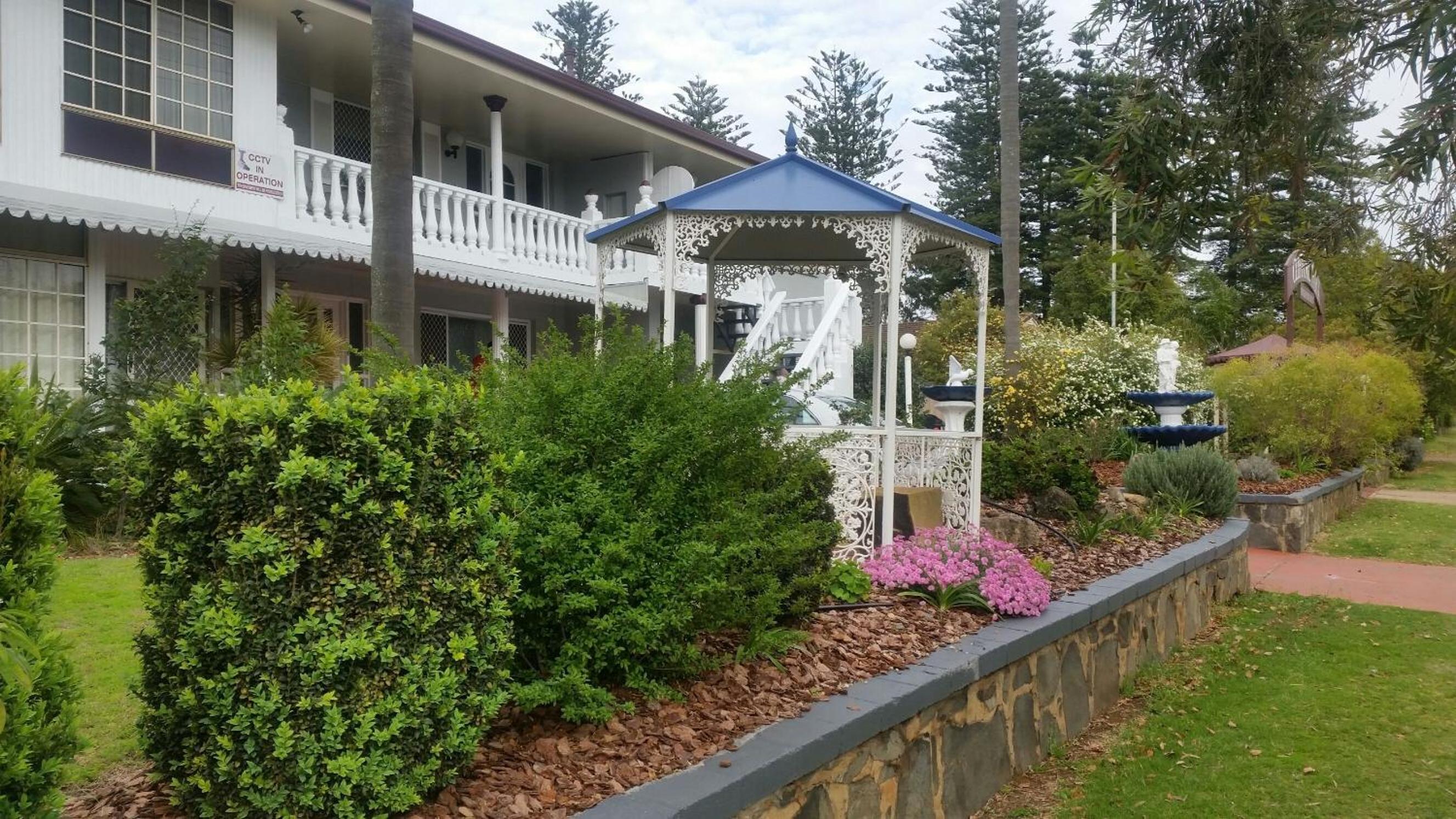 Clifford Park Motor Inn