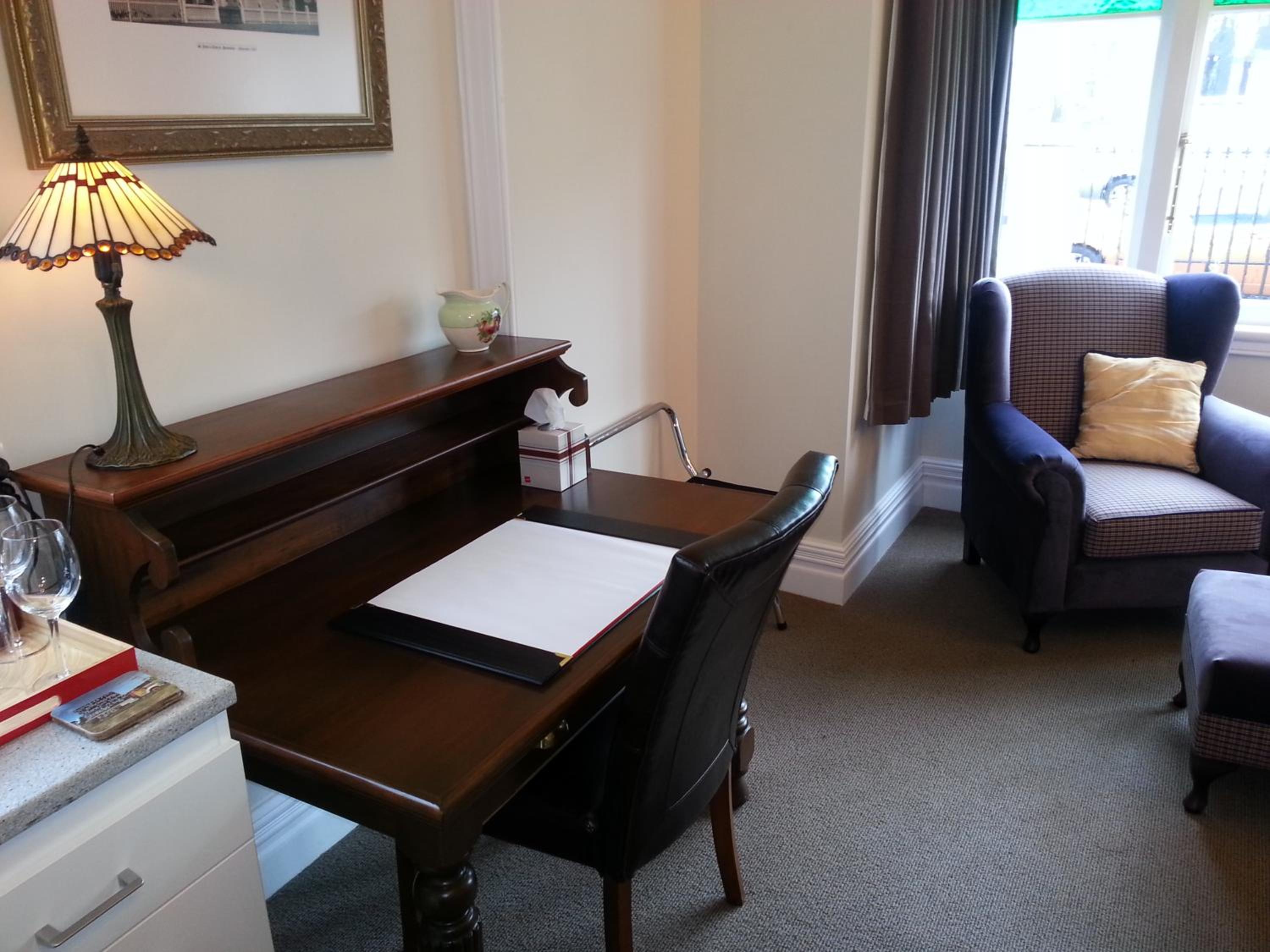 Ponsonby Manor