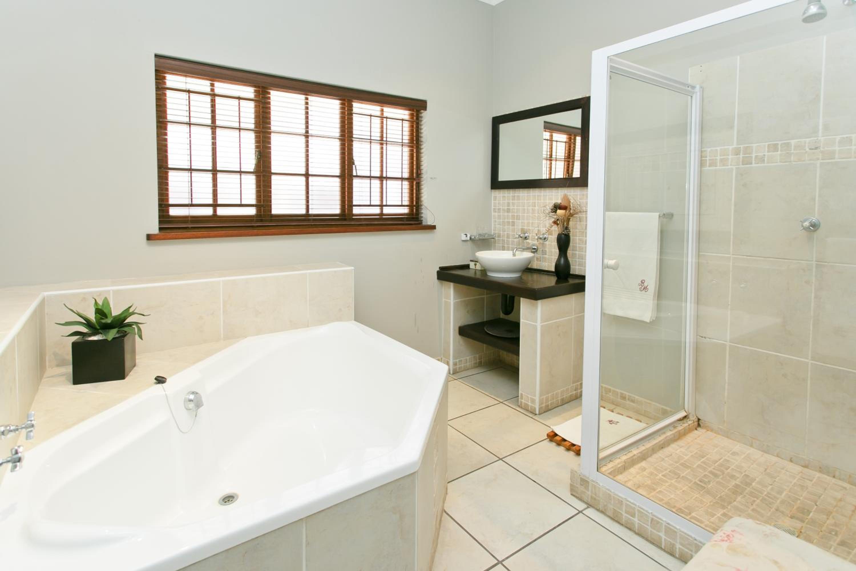 Beaufort Manor Country Lodge