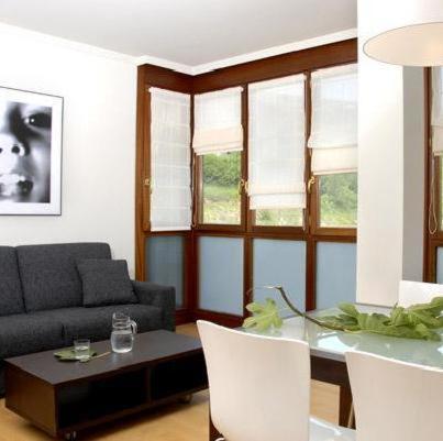 Talaimendi Apartamentuak Zarautz