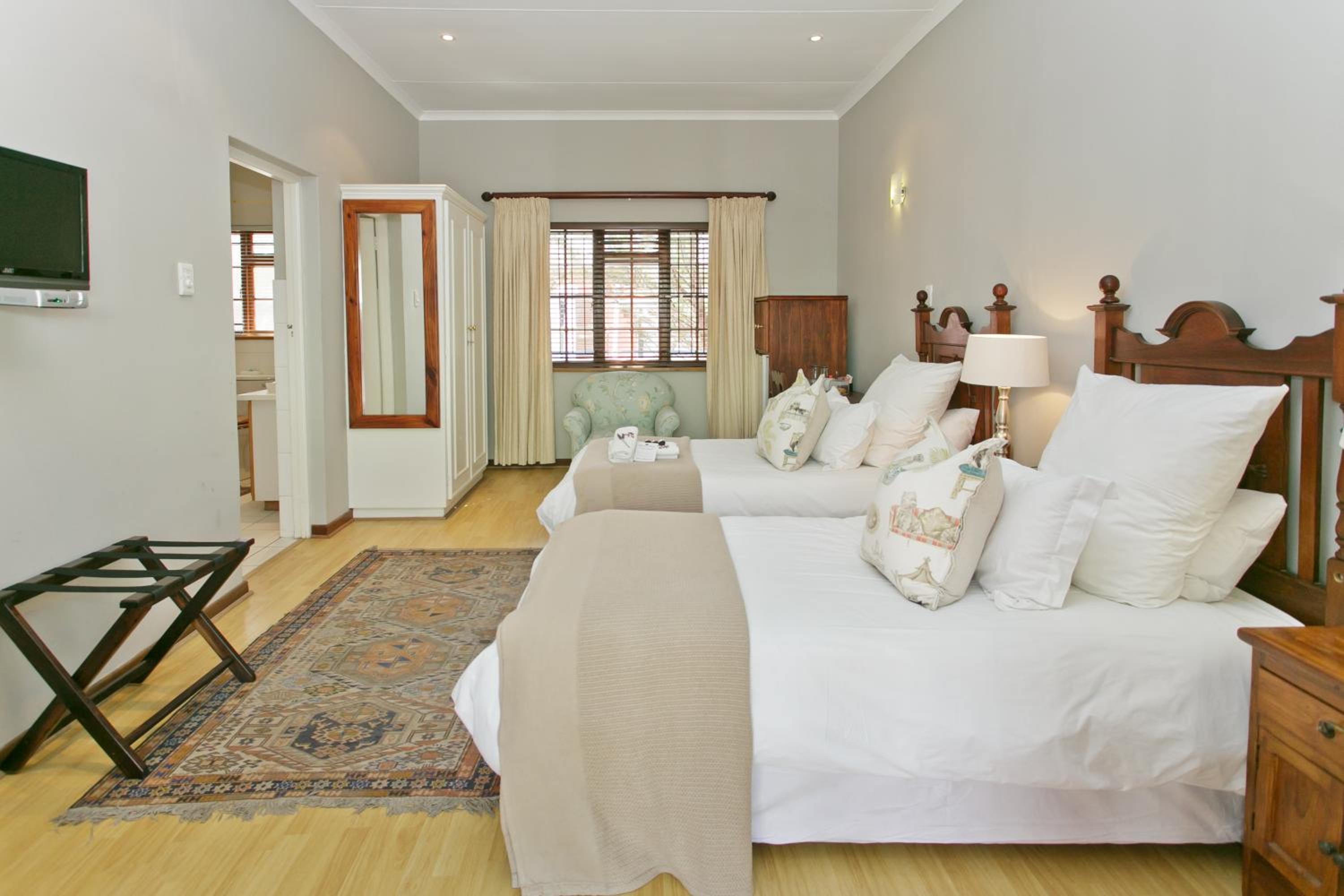 Beaufort Manor Country Lodge