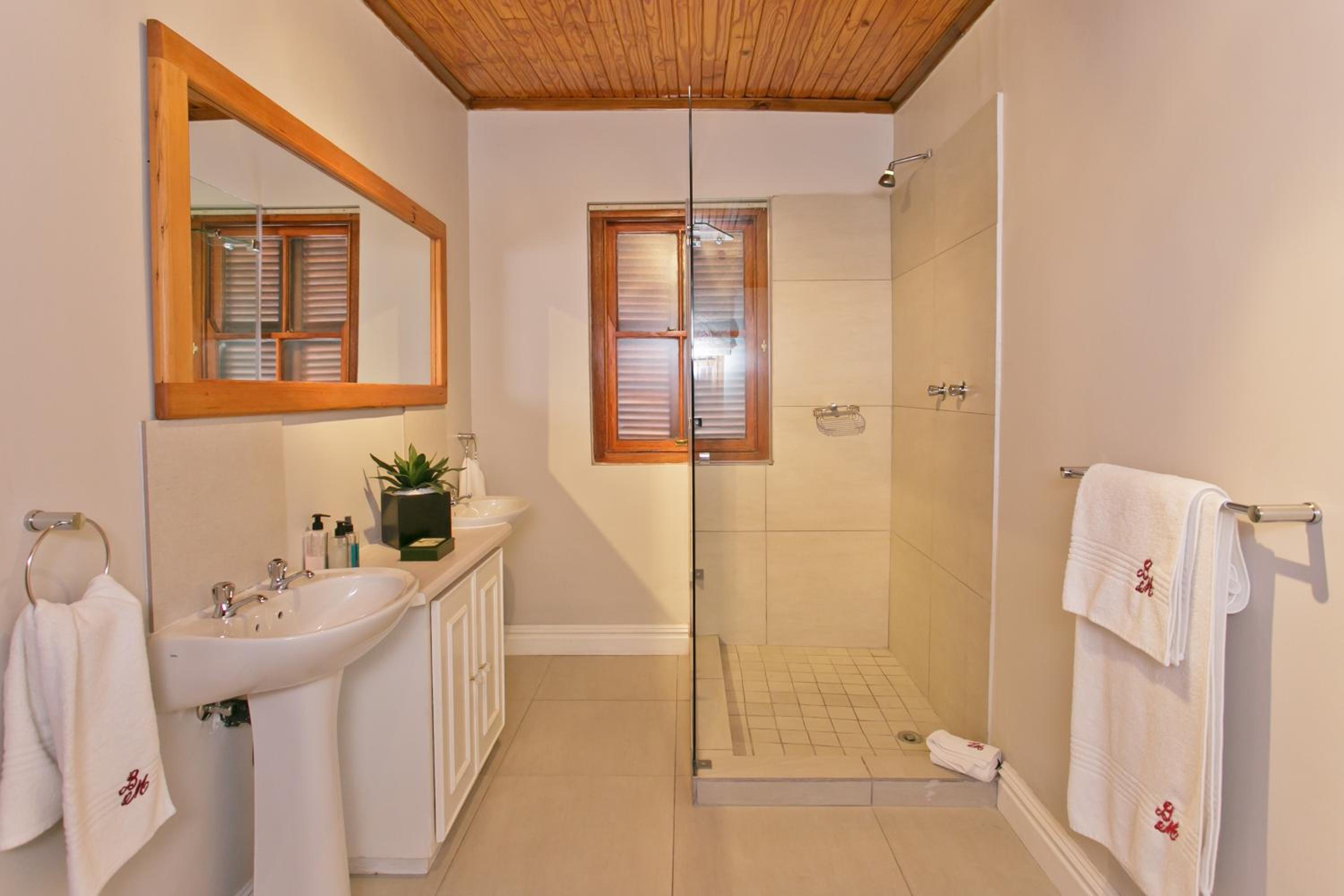 Beaufort Manor Country Lodge