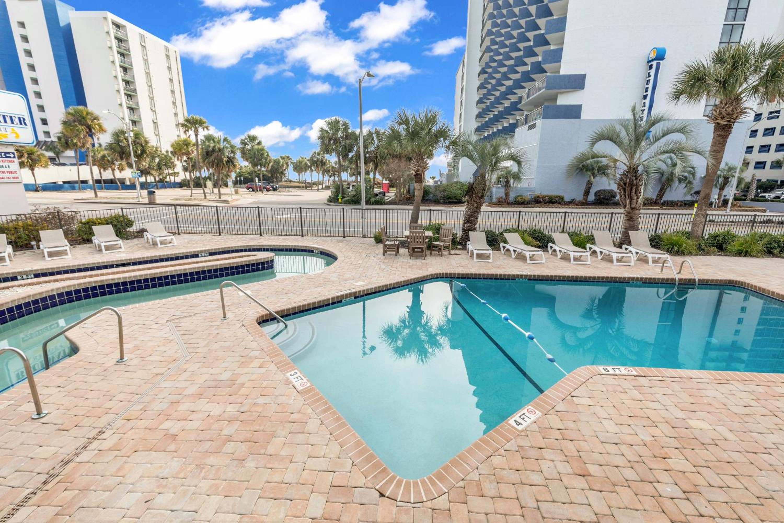 Bluewater Resort V103