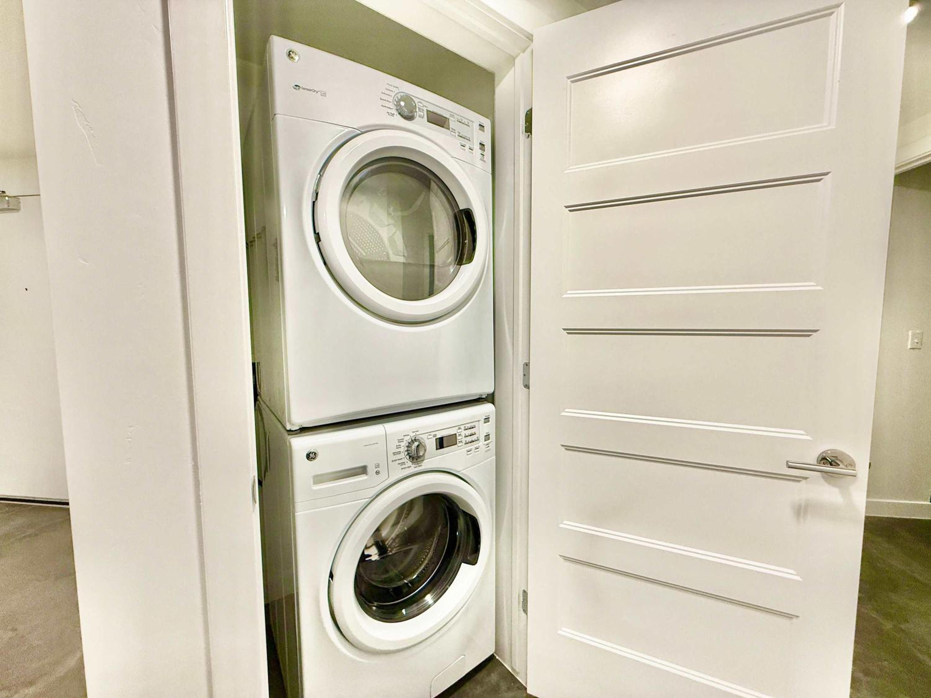 New Condo with LOTS of Amenities