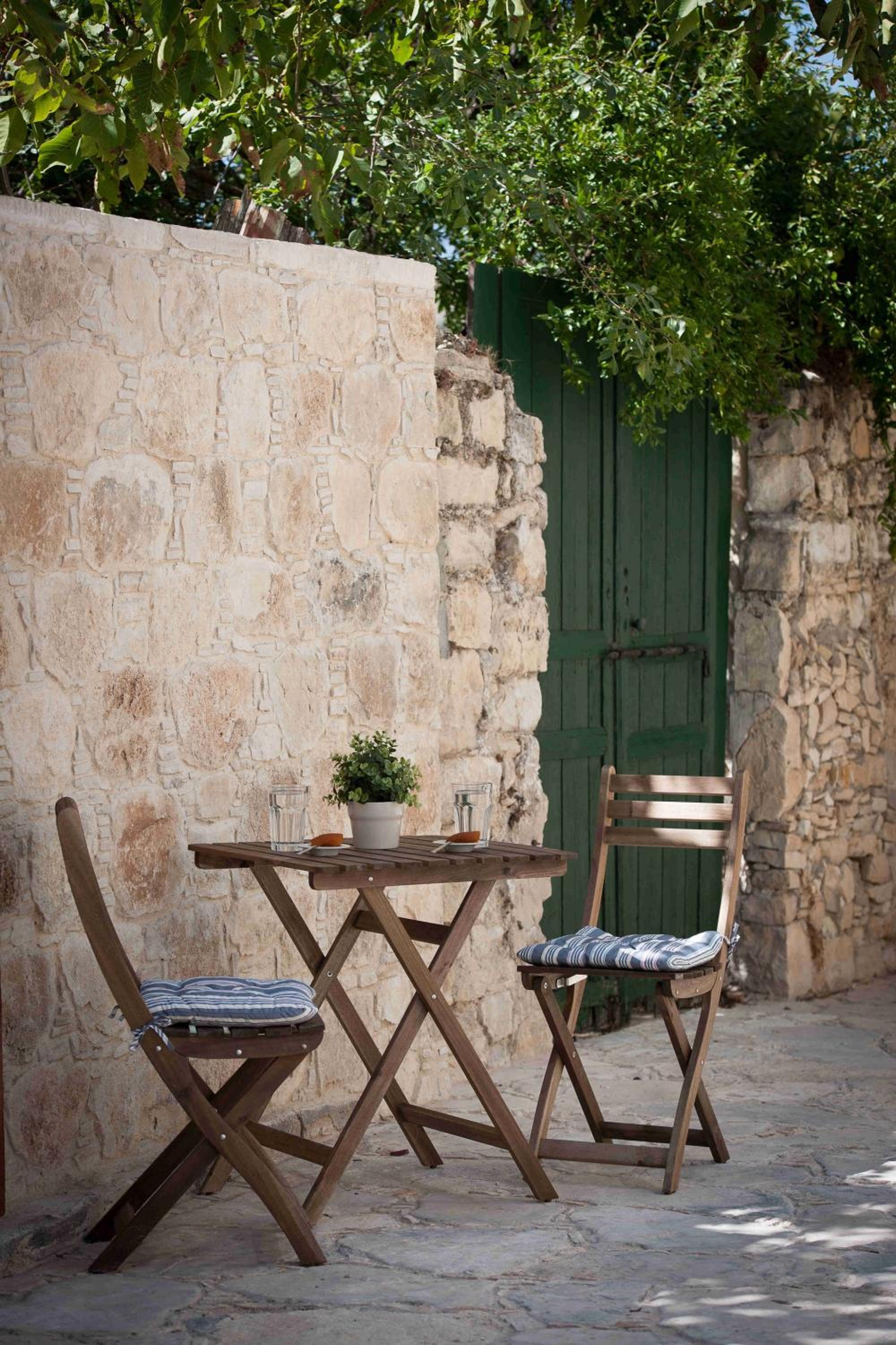 Oinoessa Traditional Boutique Guest Houses